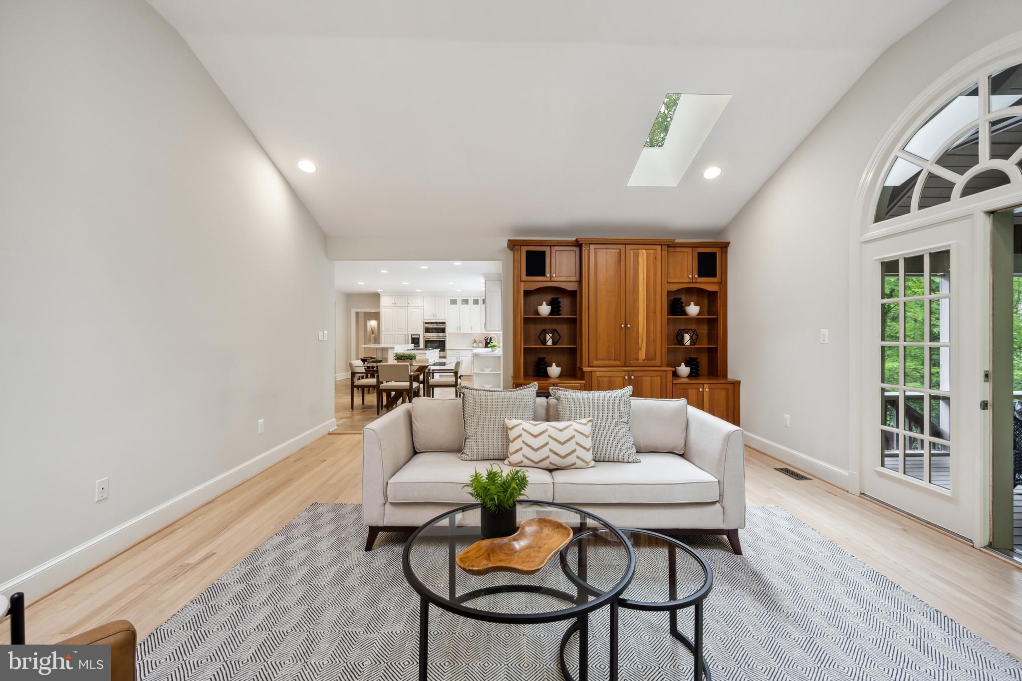 LANGLEY OAKS - Residential