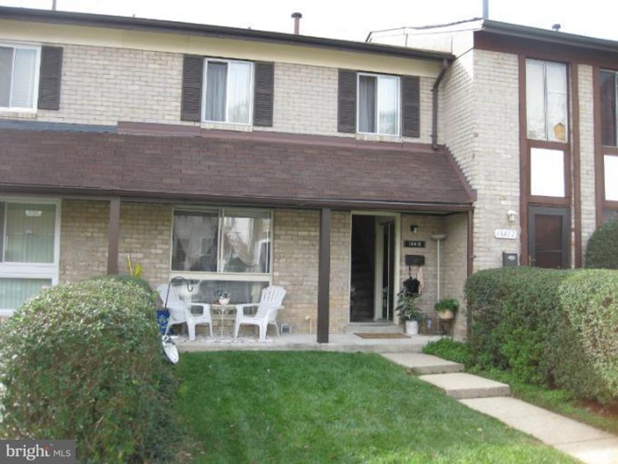 Estate Sale, Short Sale, fair condition, professional title company conducting the negotiations.