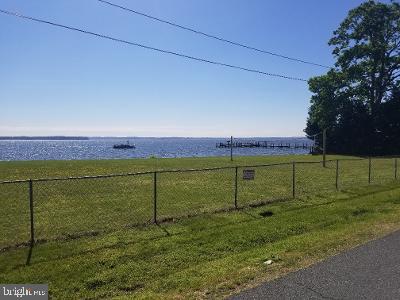 FEATHERSTONE SHORES - Residential