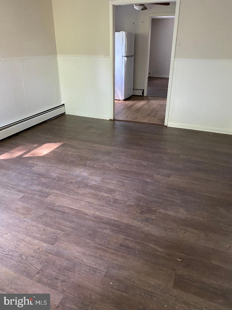 FEATHERSTONE SHORES - Residential