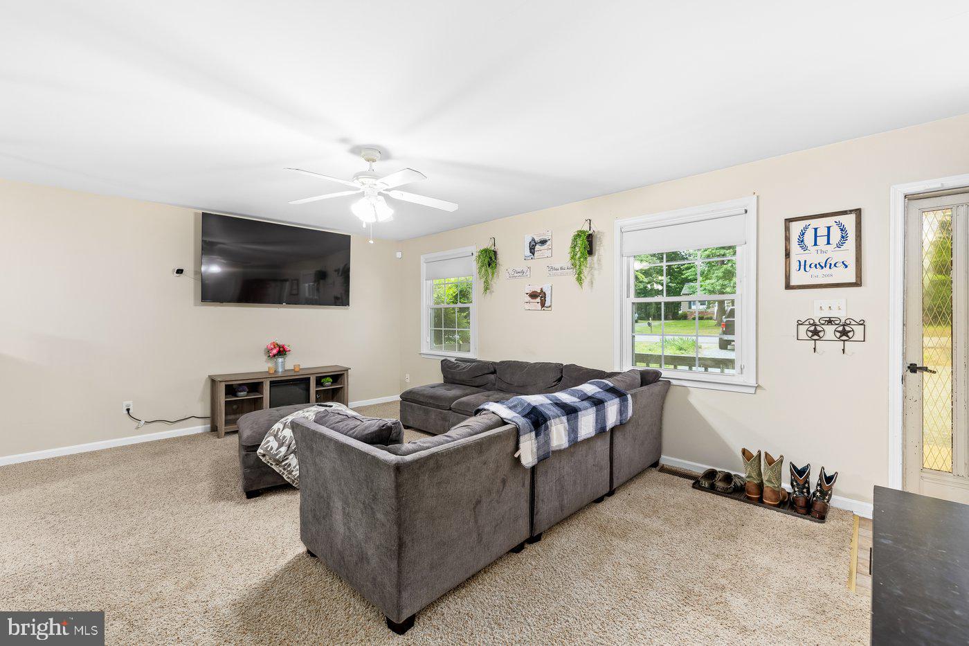 LAKE CAROLINE - Residential