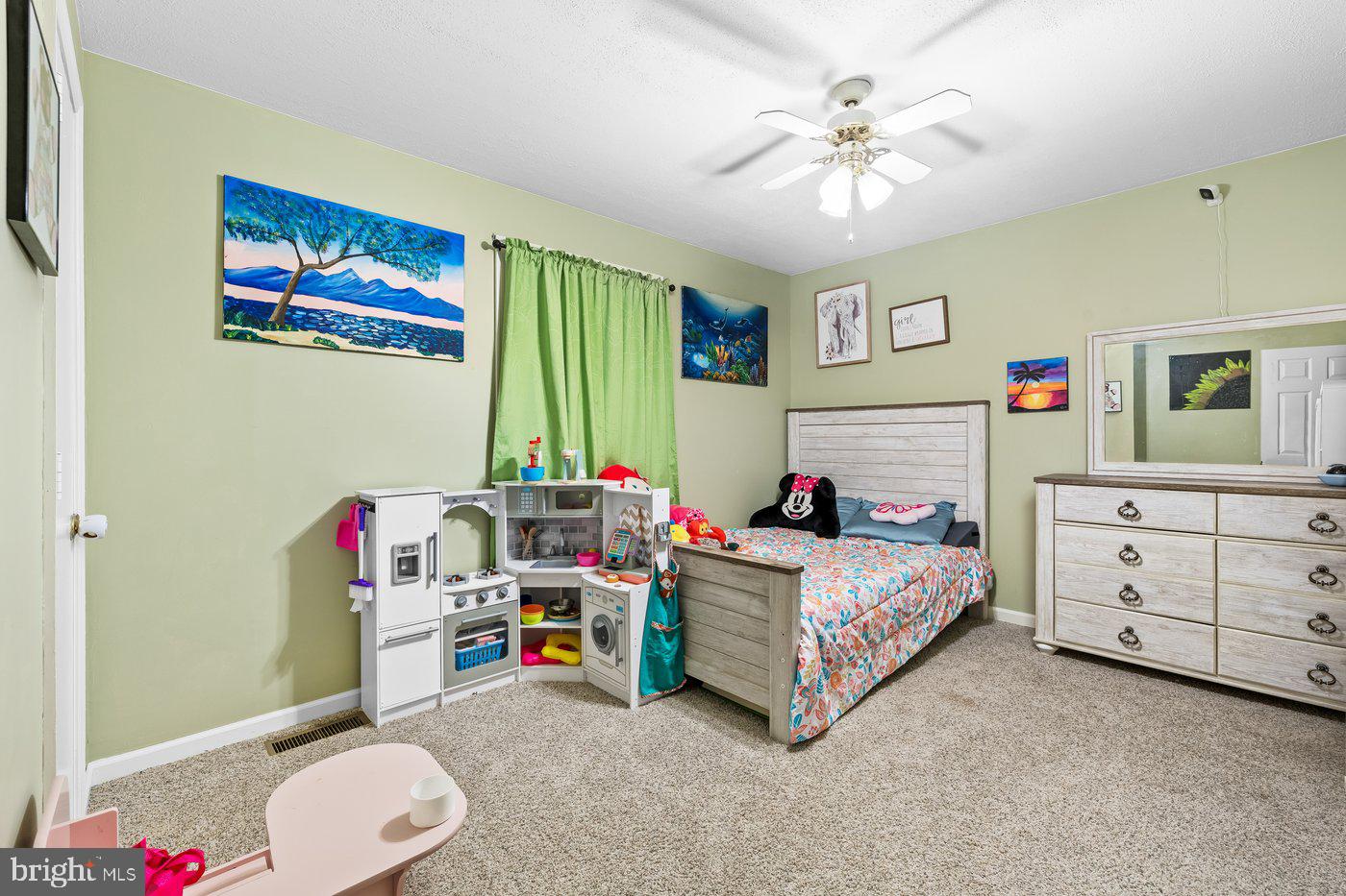 LAKE CAROLINE - Residential