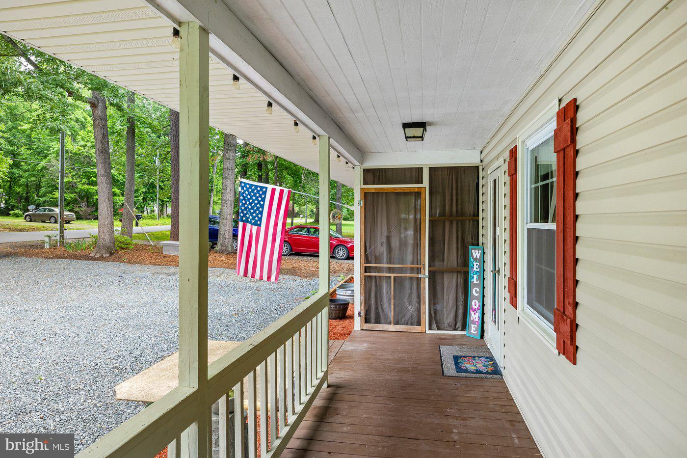 LAKE CAROLINE - Residential