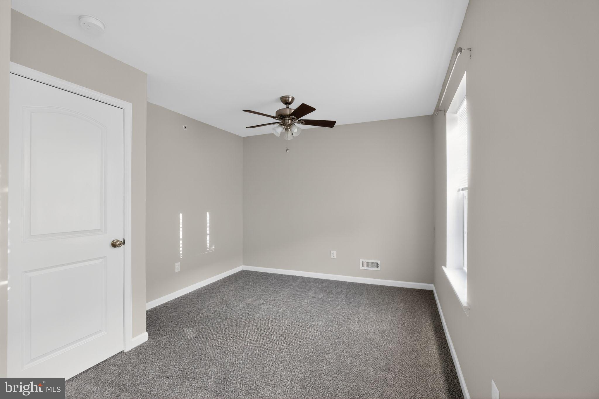 CARRIAGE HILL - Residential Lease