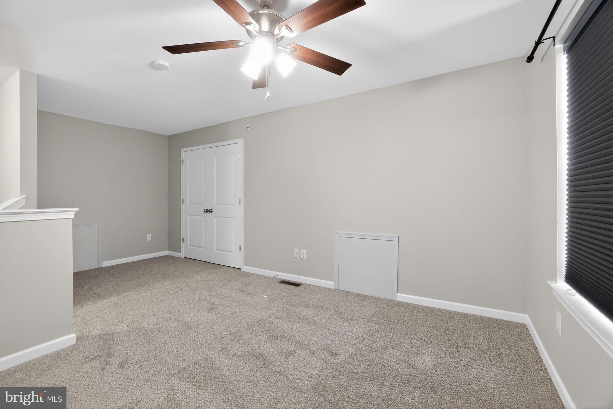 CARRIAGE HILL - Residential Lease