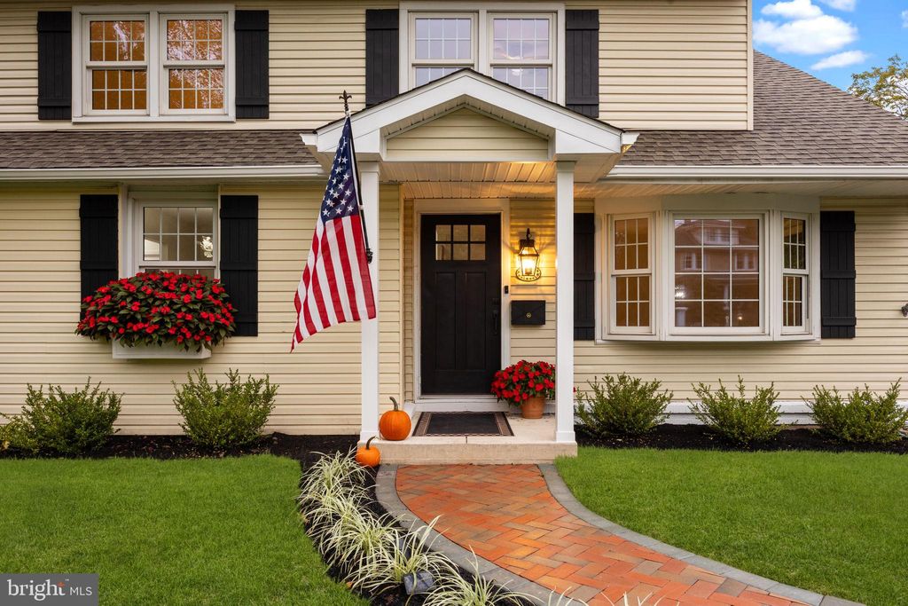 Photo of 418 North Street, DOYLESTOWN, PA 18901 (MLS # PABU2105518)