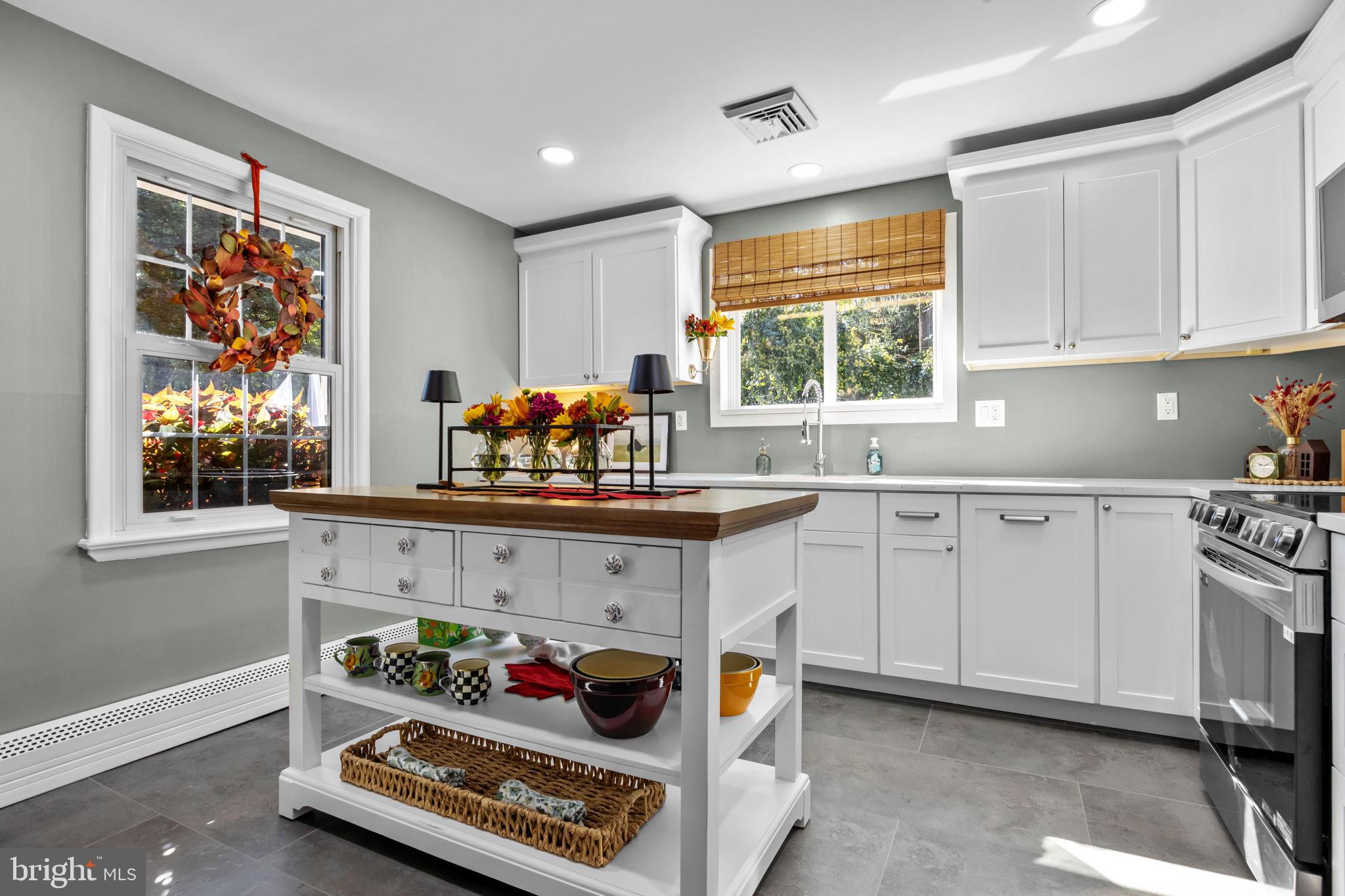 DOYLESTOWN BORO - Residential