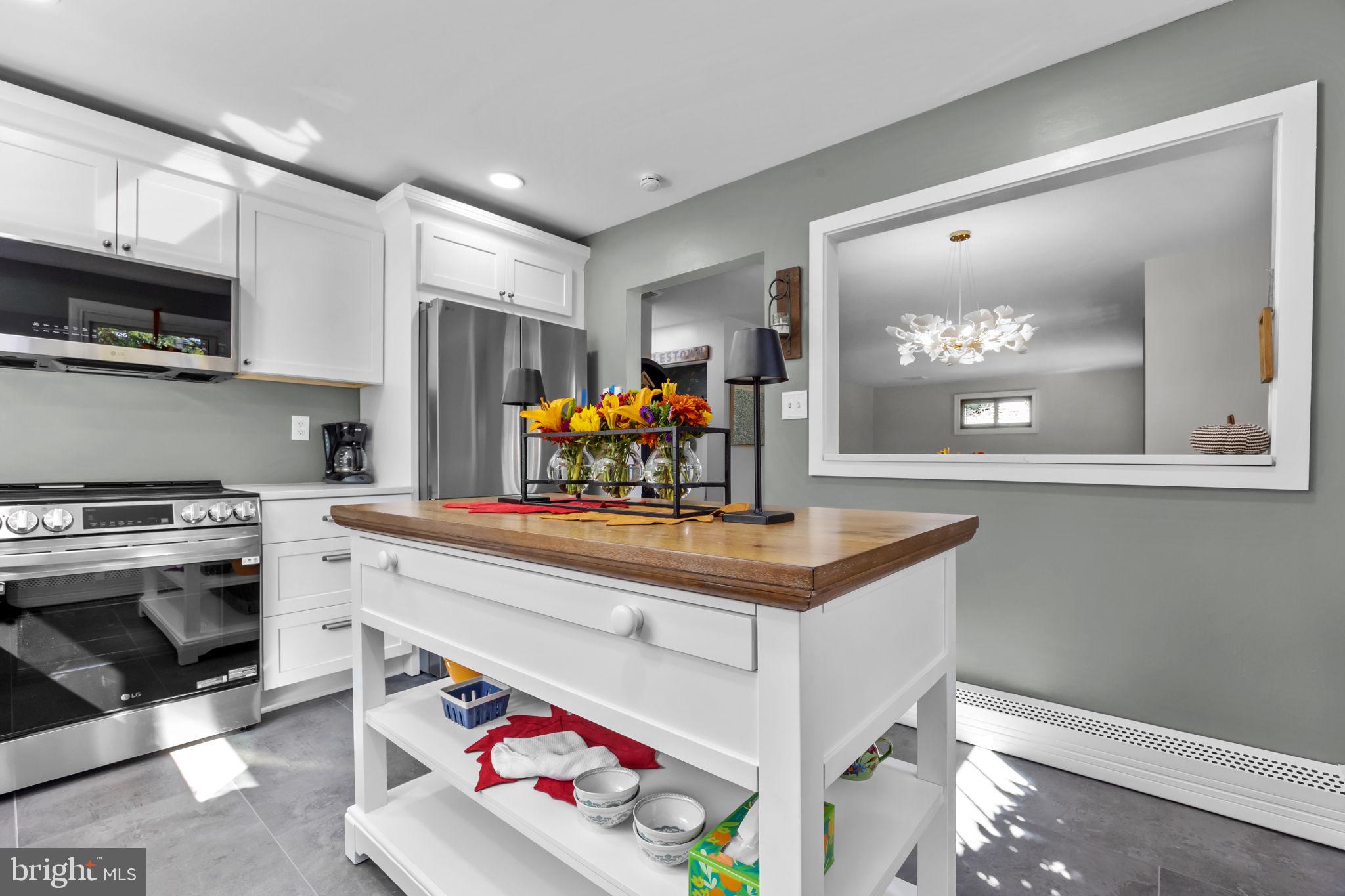 DOYLESTOWN BORO - Residential