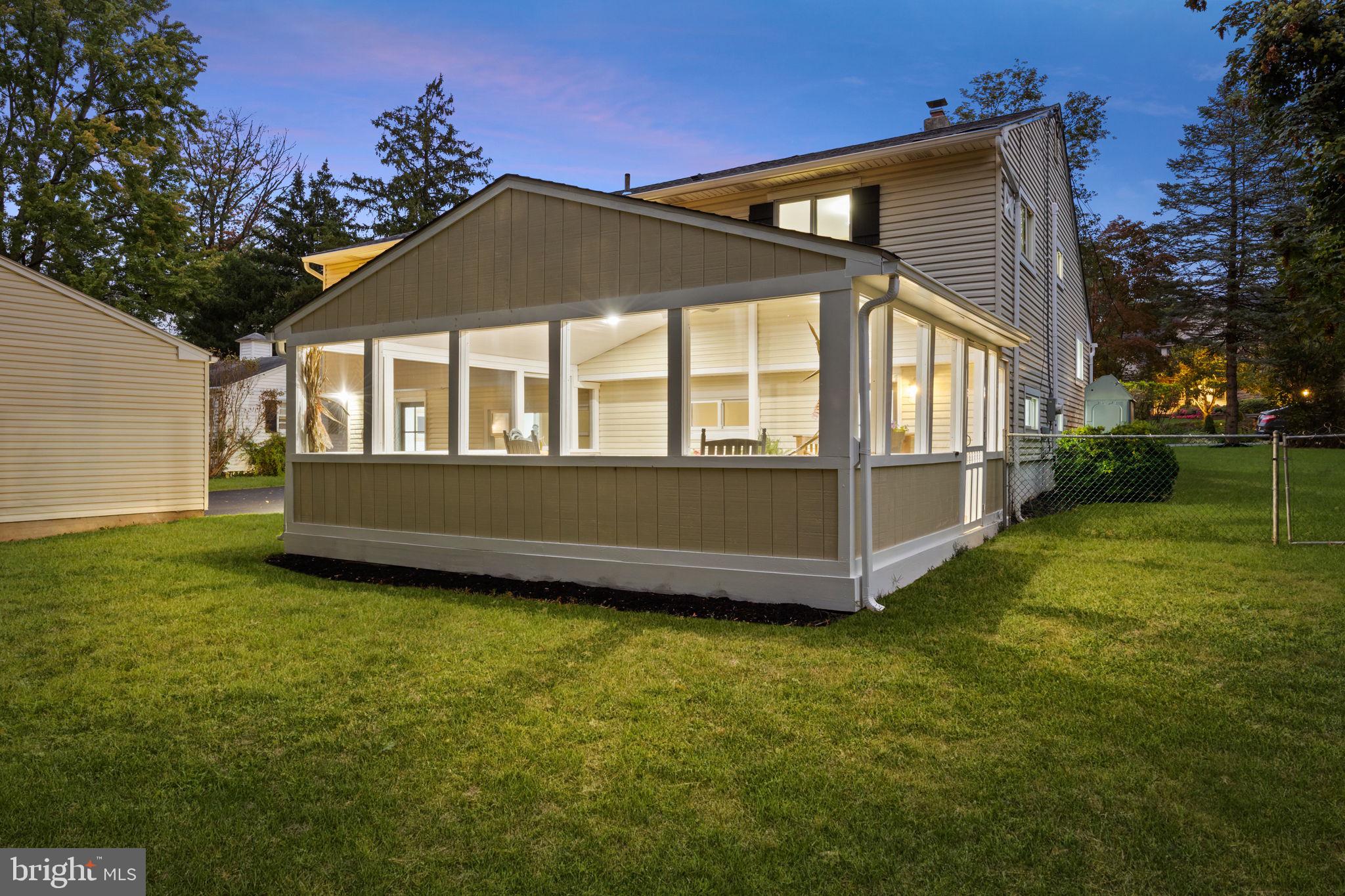 DOYLESTOWN BORO - Residential