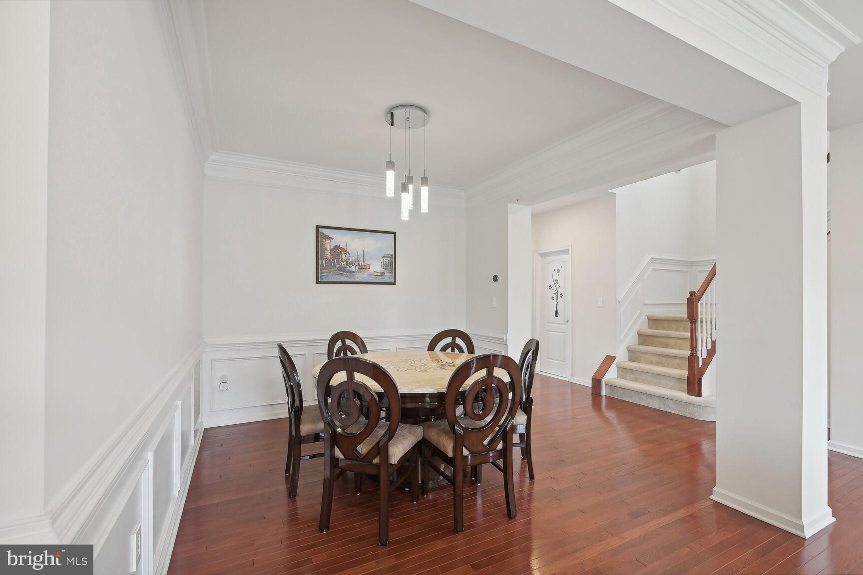 LOUDOUN VALLEY ESTATES 2 - Residential Lease