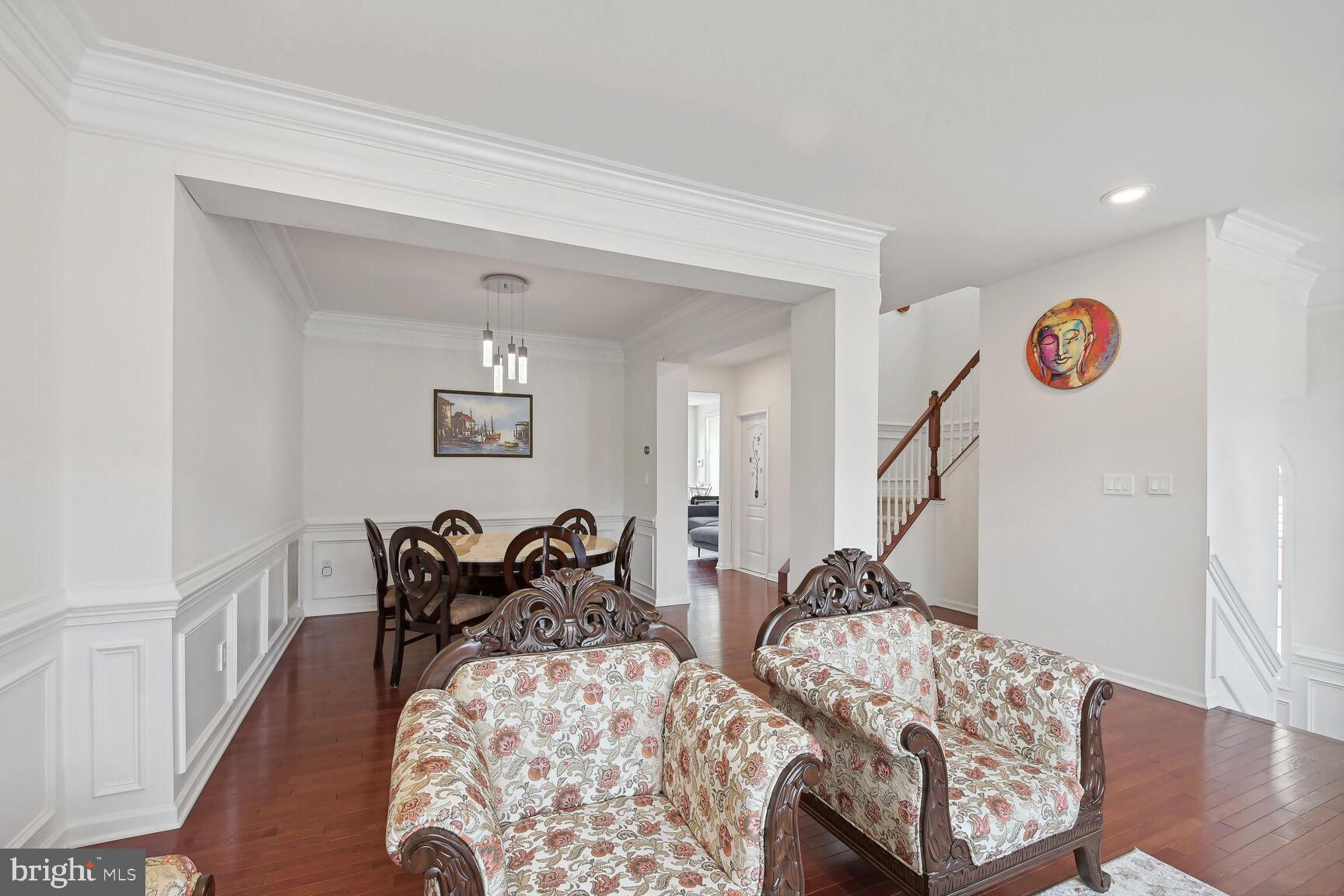 LOUDOUN VALLEY ESTATES 2 - Residential Lease