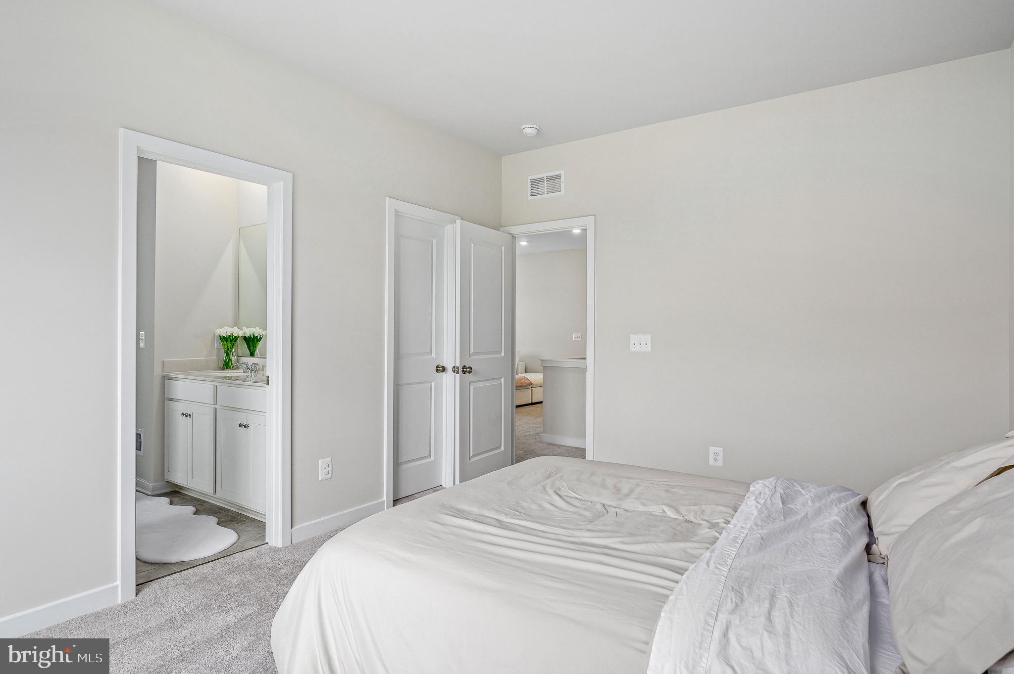 CLEVENGER CORNER VILLAGE - Residential