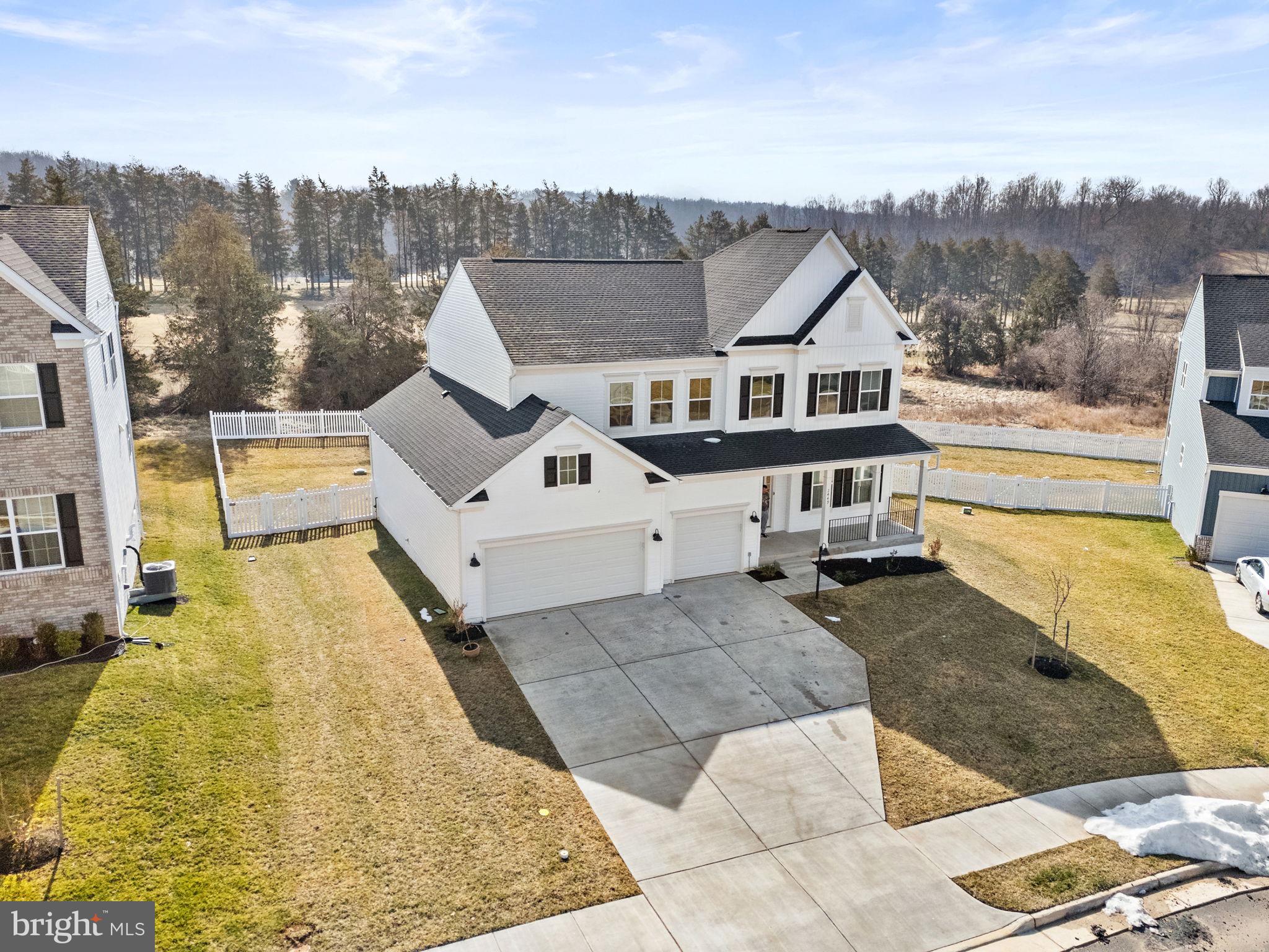 CLEVENGER CORNER VILLAGE - Residential