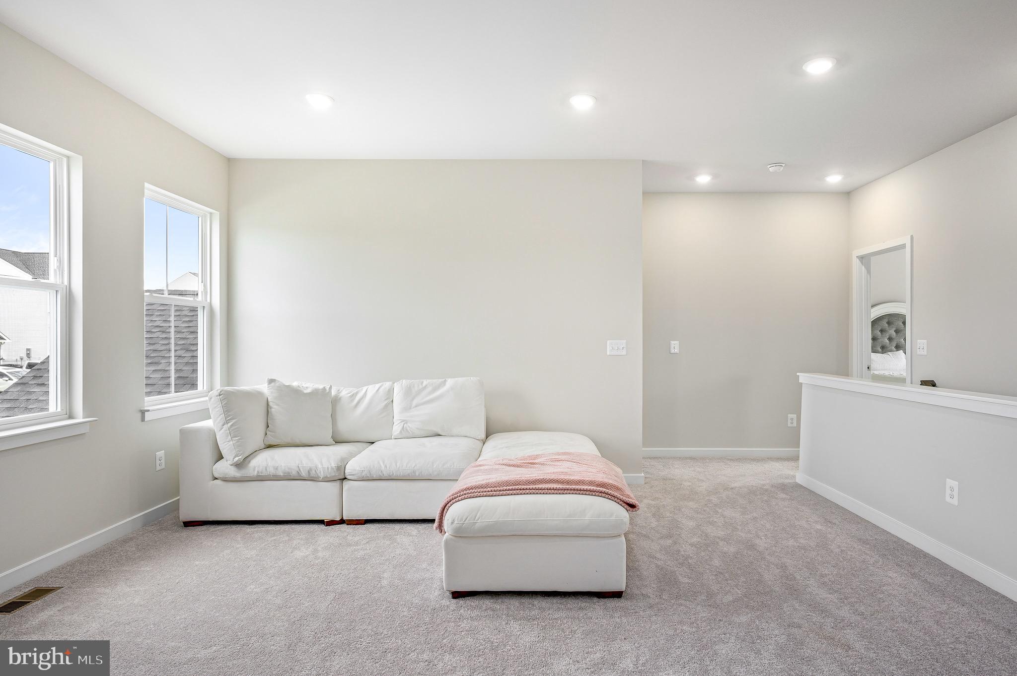 CLEVENGER CORNER VILLAGE - Residential