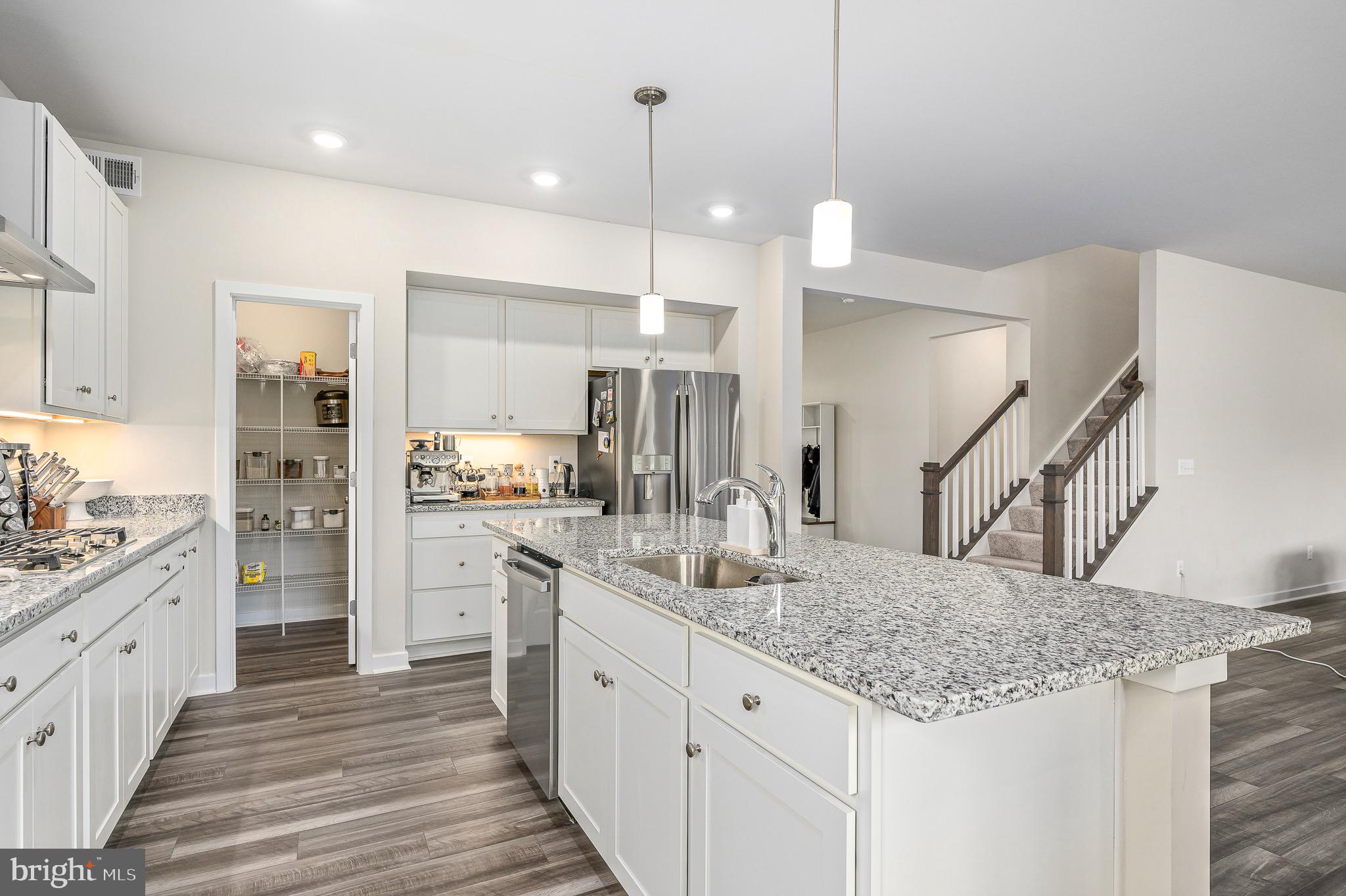 CLEVENGER CORNER VILLAGE - Residential