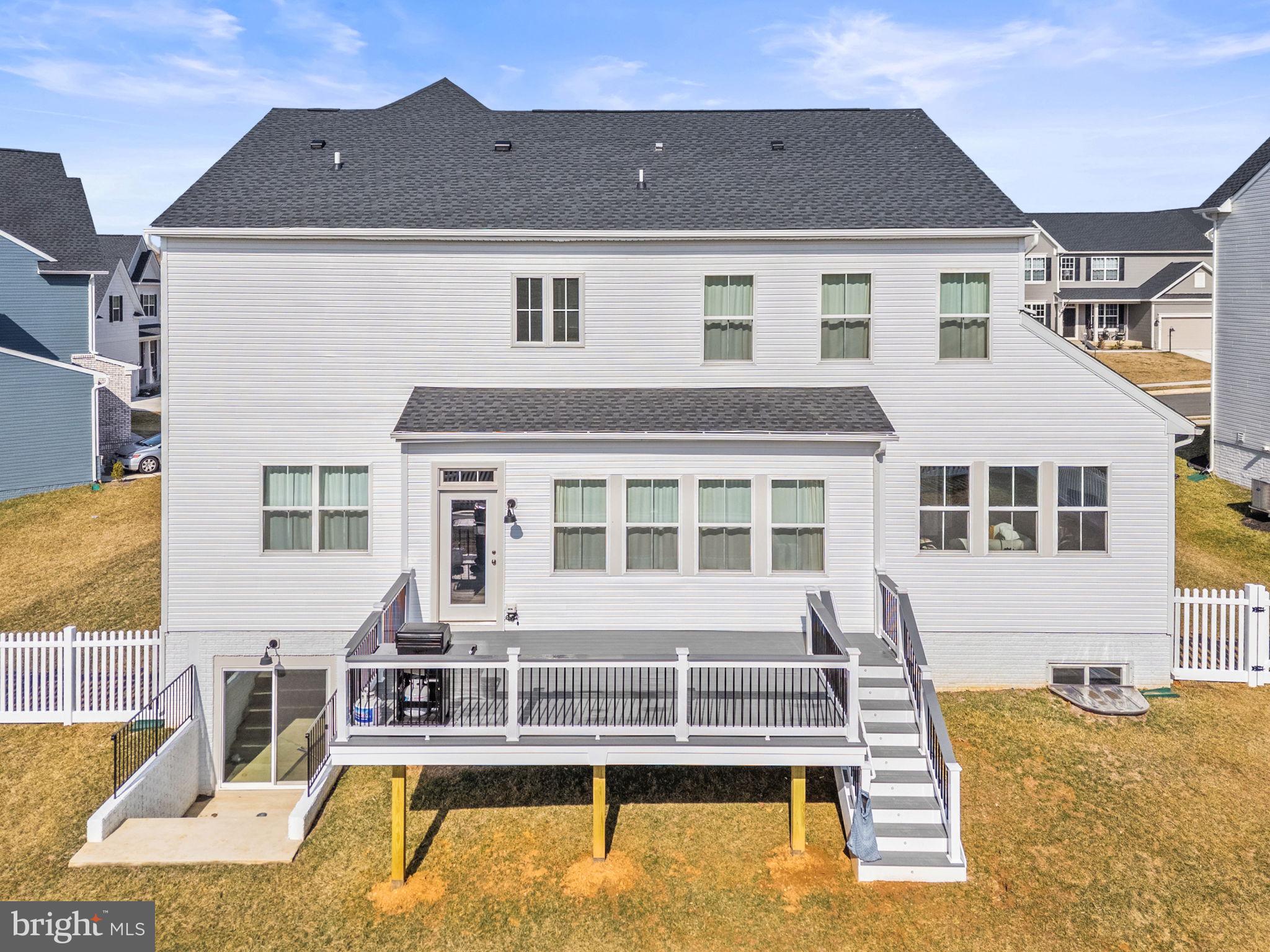 CLEVENGER CORNER VILLAGE - Residential