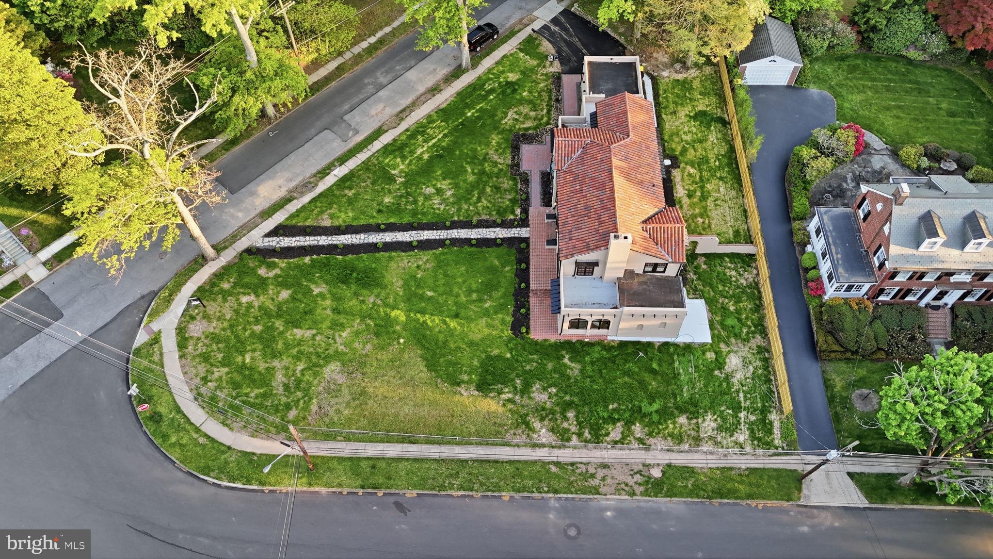 EDGEHILL GARDENS - Residential