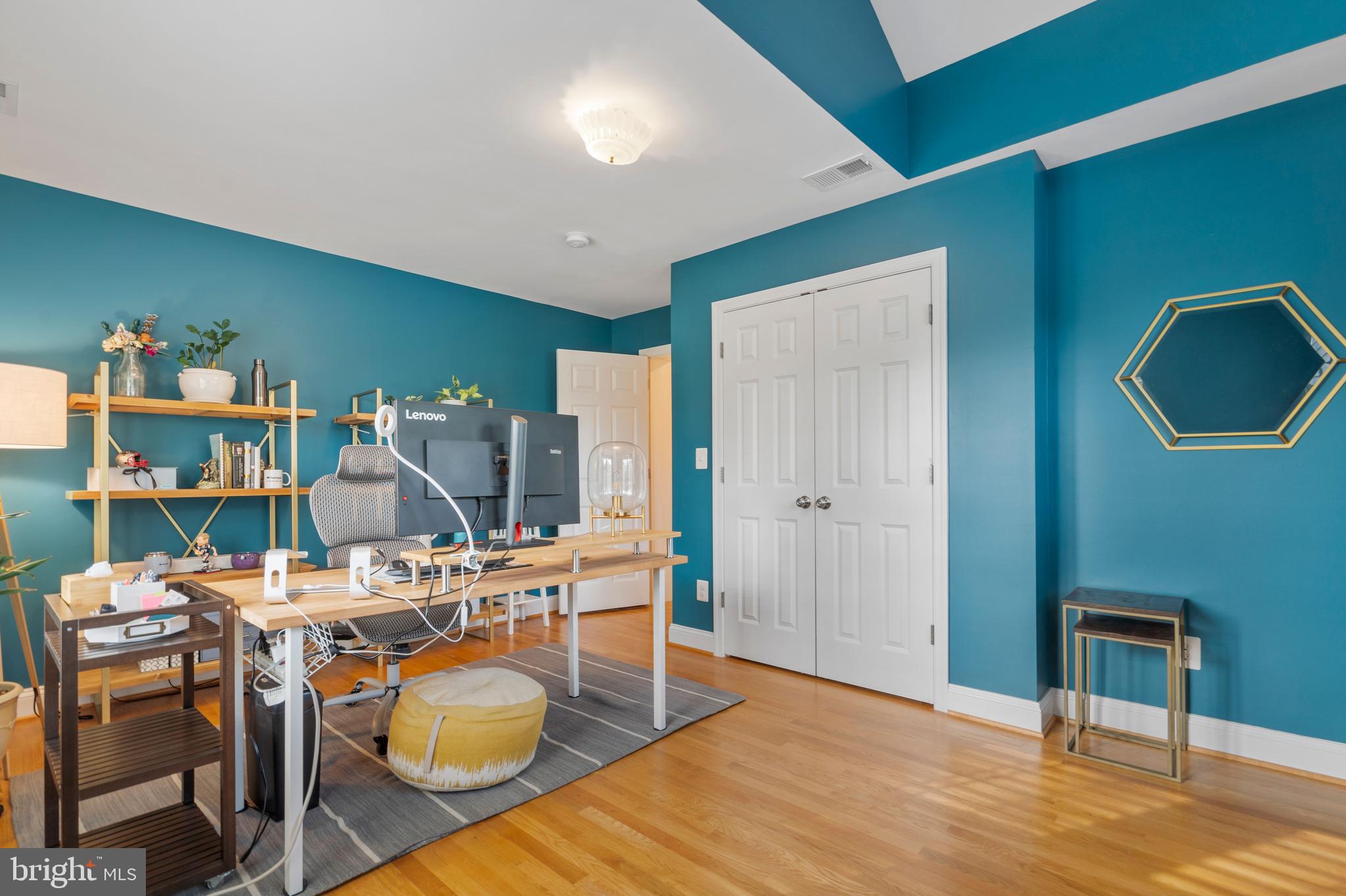 SHIRLEY WOODS - Residential