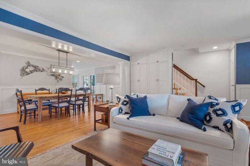 SHIRLEY WOODS - Residential