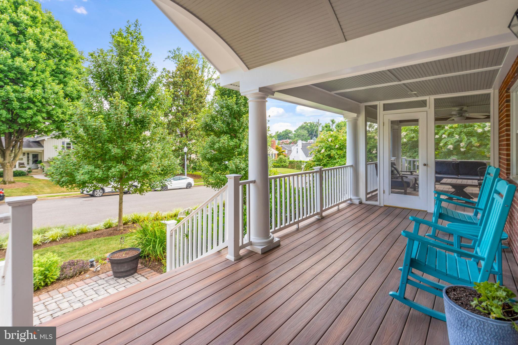 SHIRLEY WOODS - Residential