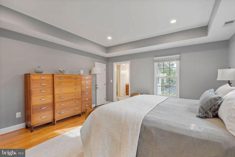 SHIRLEY WOODS - Residential