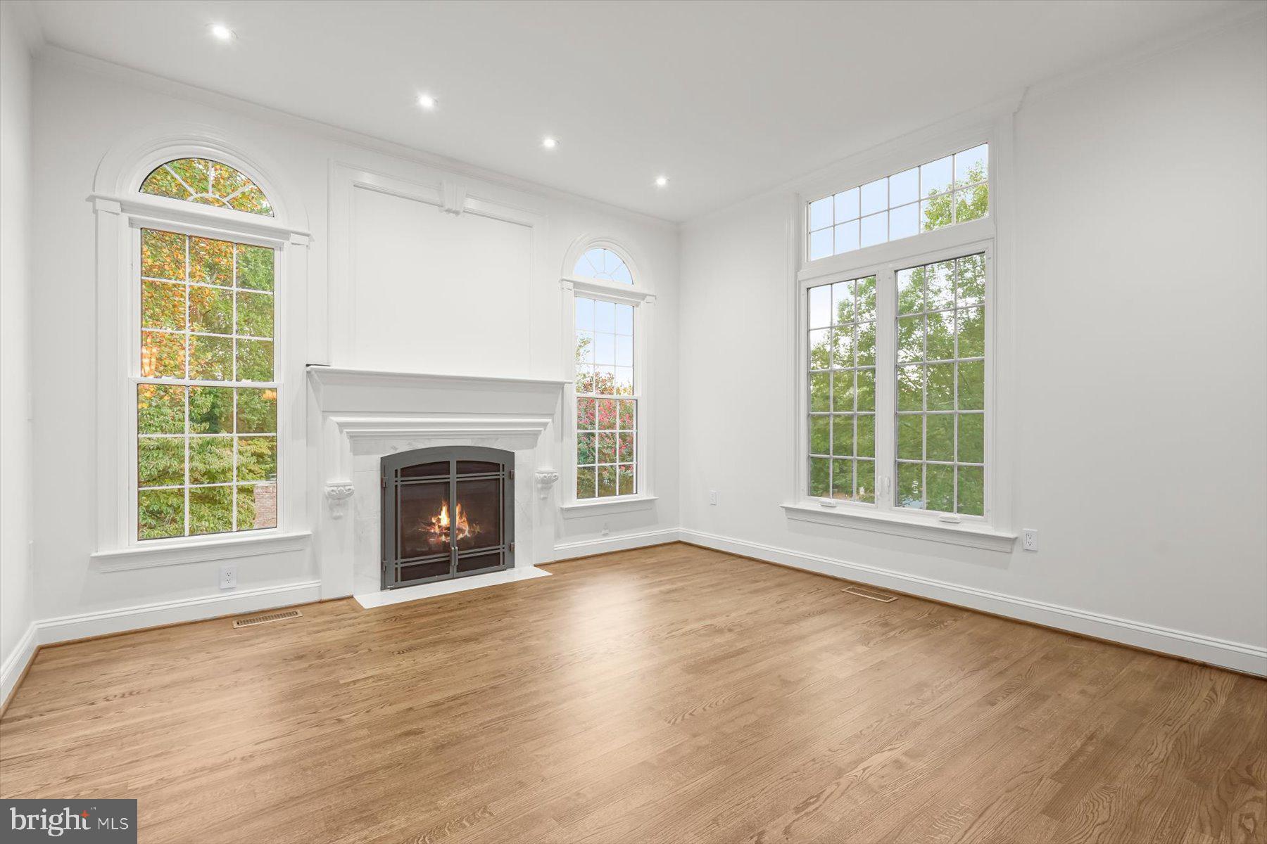 BROWNS MILL FOREST - Residential