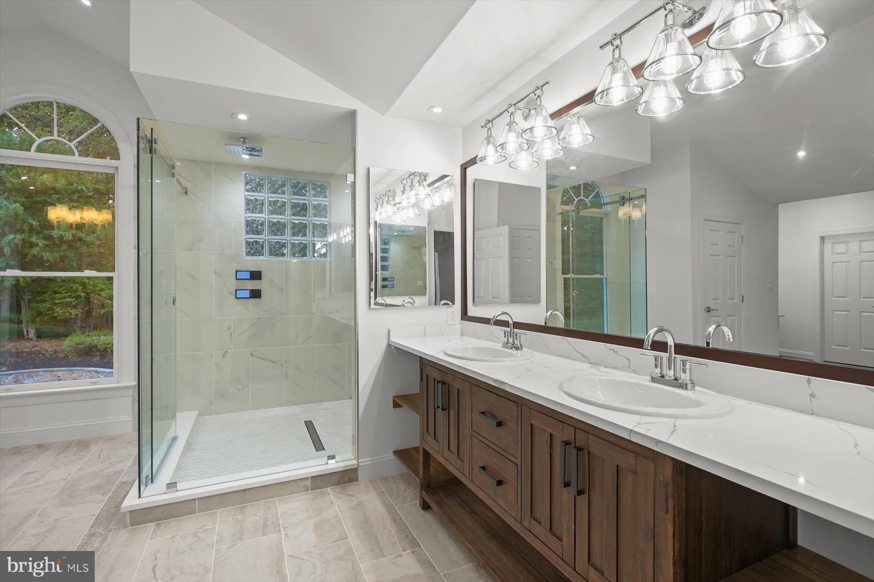 BROWNS MILL FOREST - Residential