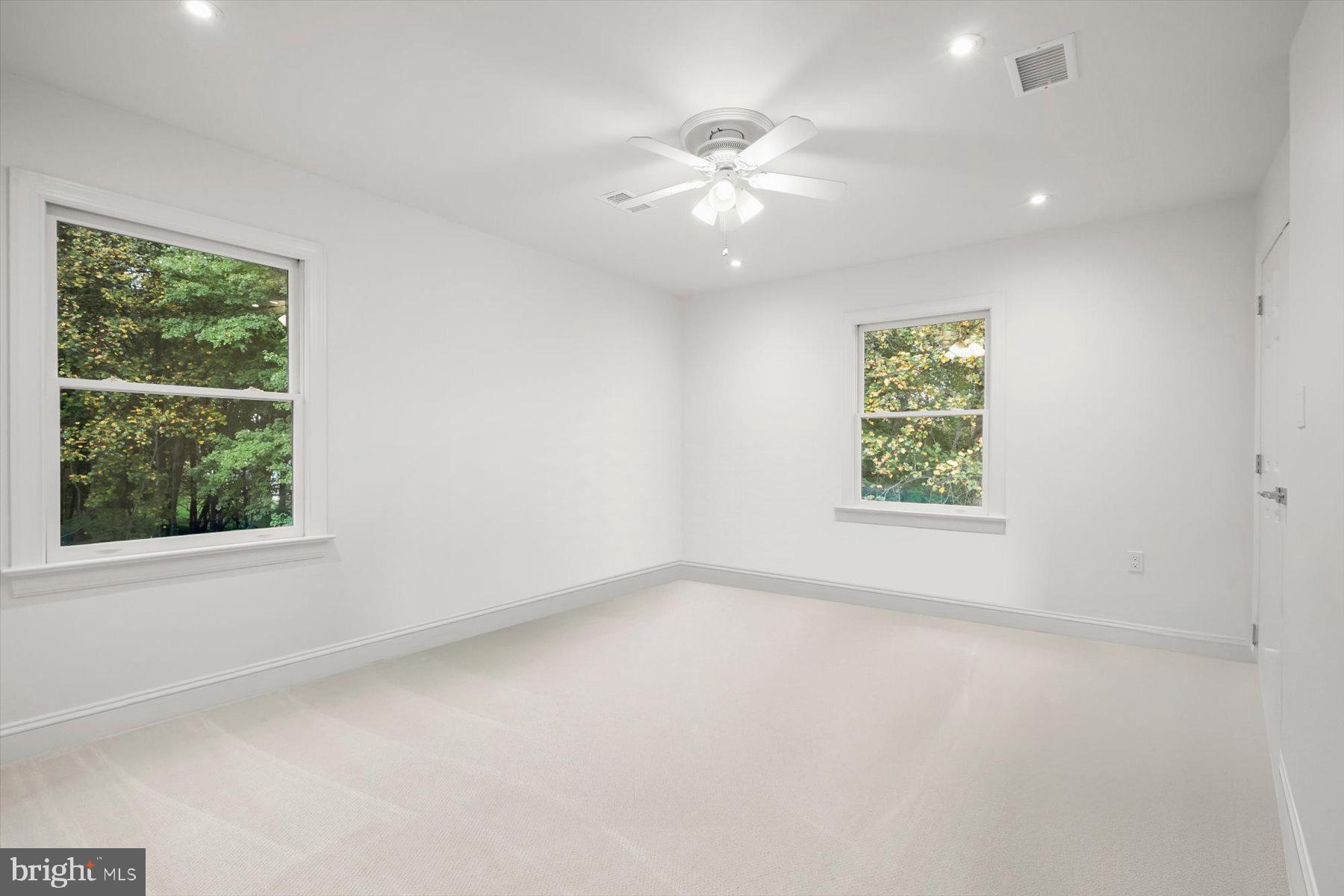 BROWNS MILL FOREST - Residential