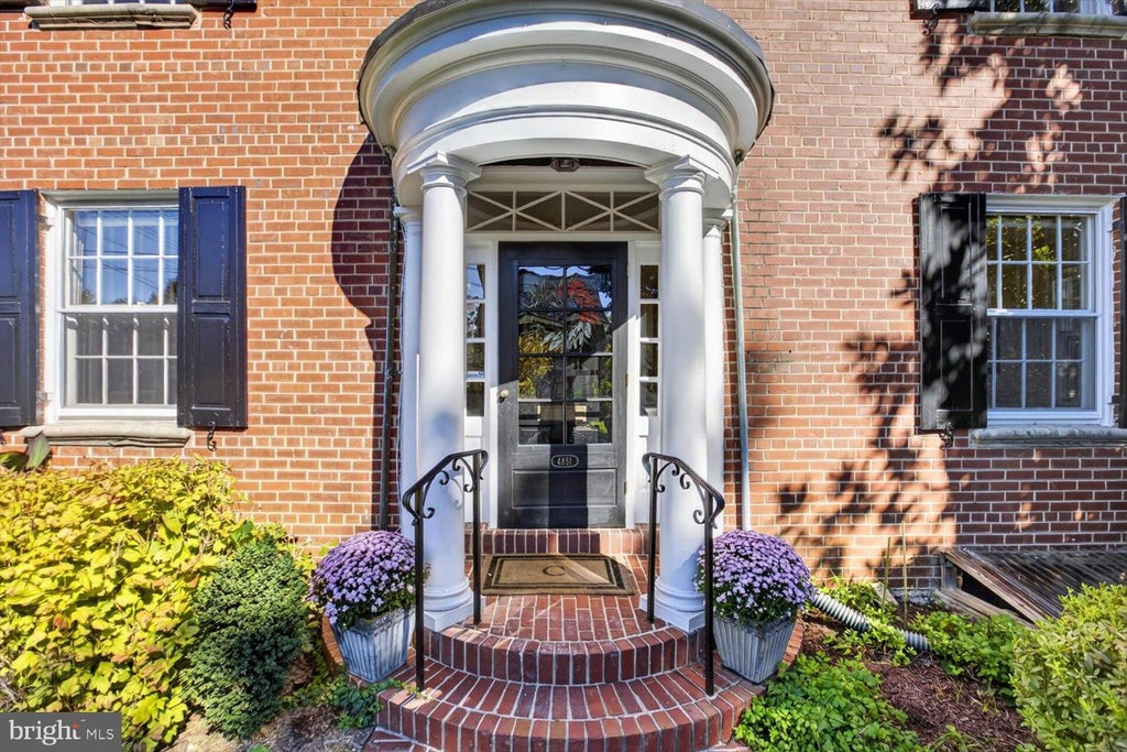 Photo of 4851 Albemarle Street NW, WASHINGTON, DC 20016 (MLS # DCDC2288040)