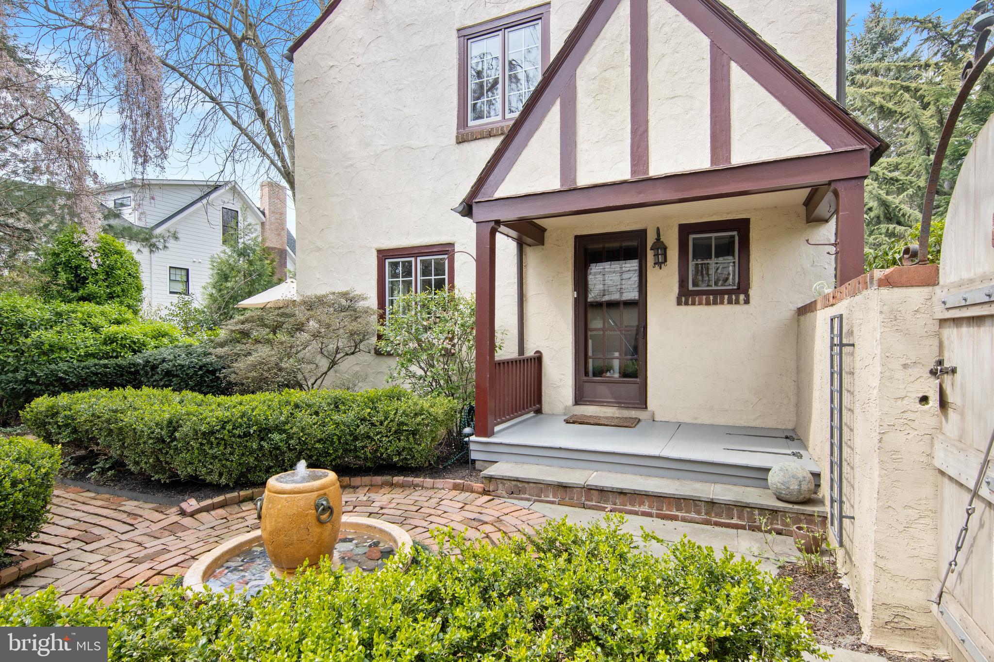 NORTH WAYNE - Residential