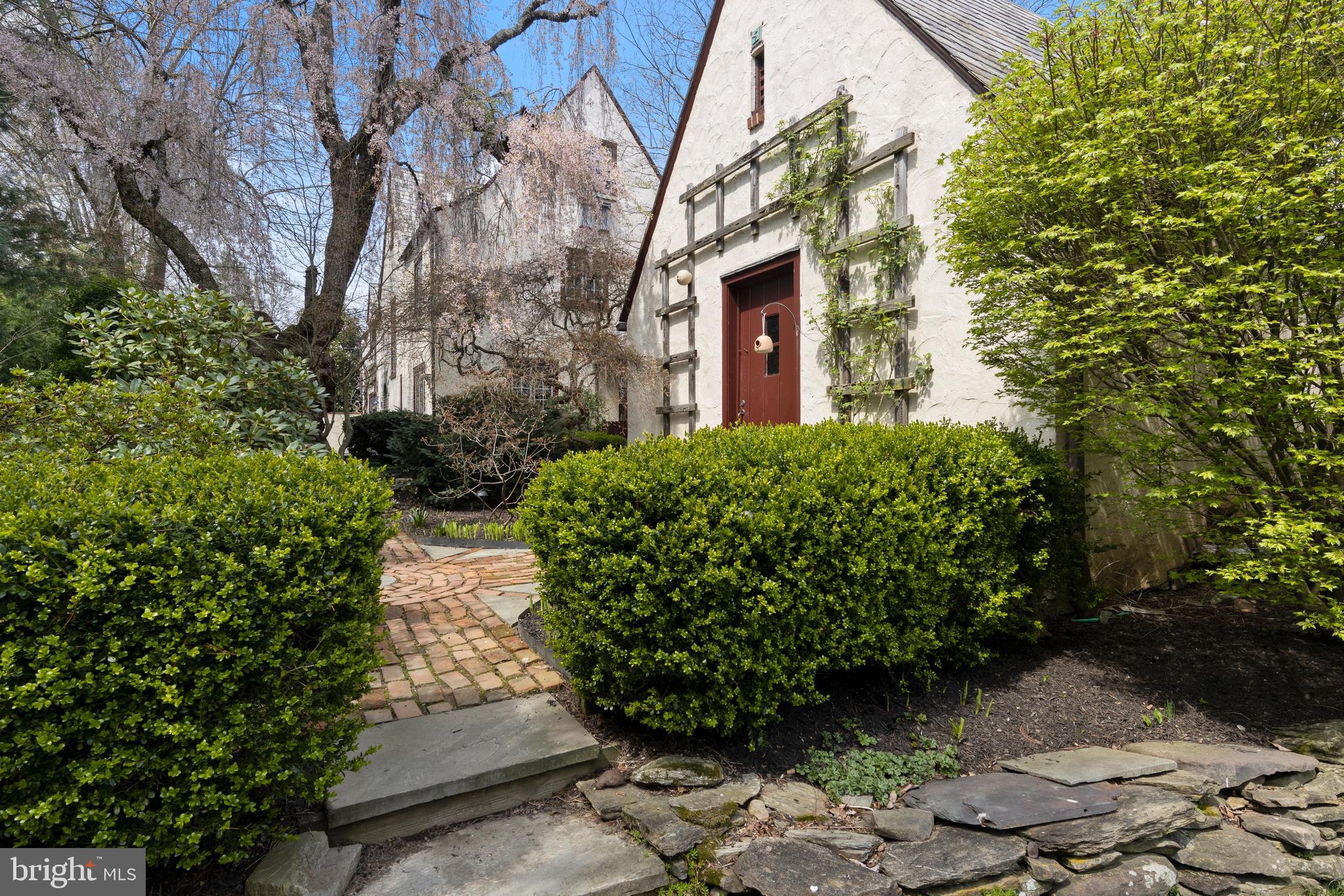 NORTH WAYNE - Residential