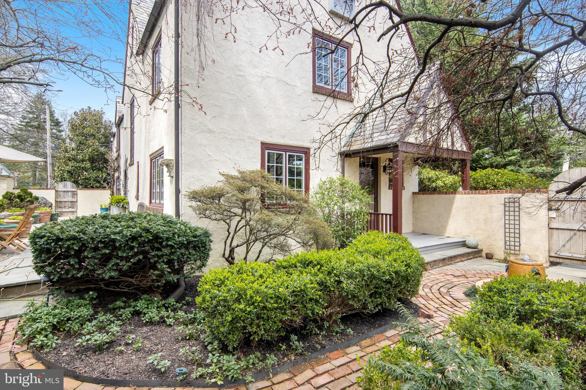 NORTH WAYNE - Residential