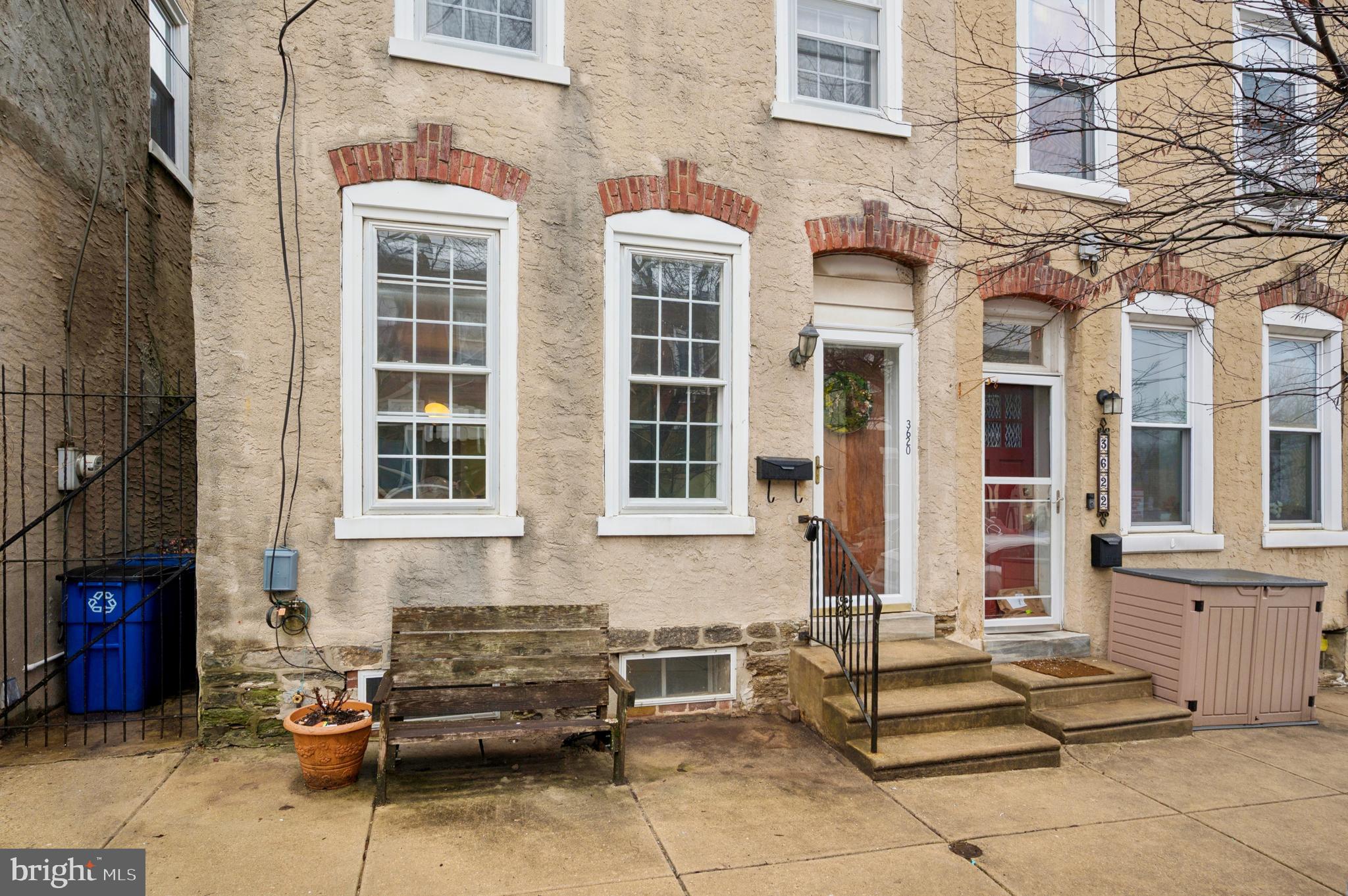 EAST FALLS - Residential