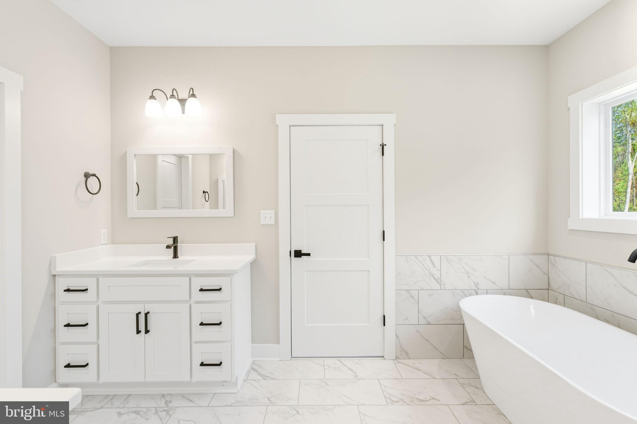 HALLMARK GLEN - Residential