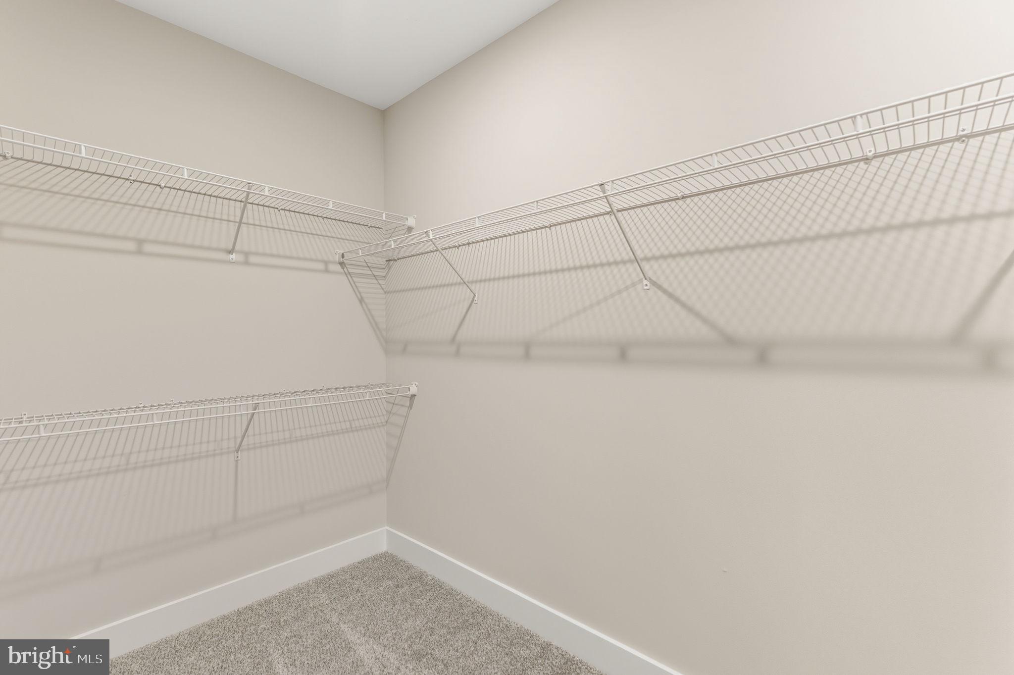 HALLMARK GLEN - Residential