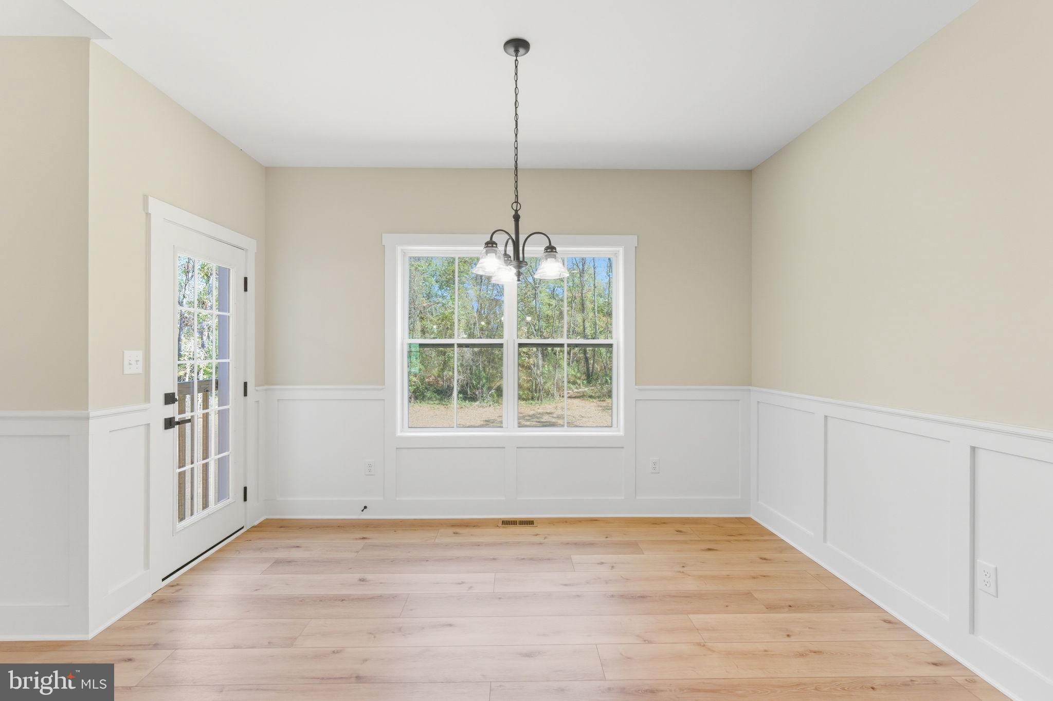 HALLMARK GLEN - Residential