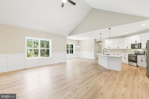 Tiny photo for Jingle Bells Court #LOT 4, HARPERS FERRY, WV 25425 (MLS # WVJF2022980)