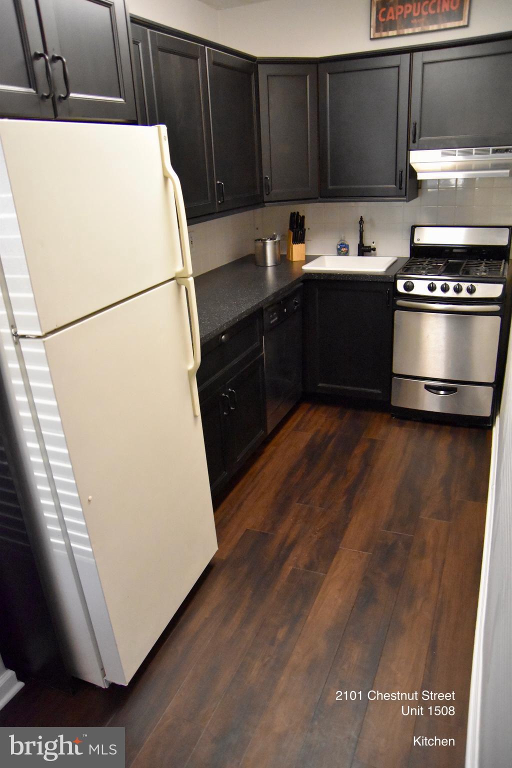 RITTENHOUSE SQUARE - Residential Lease