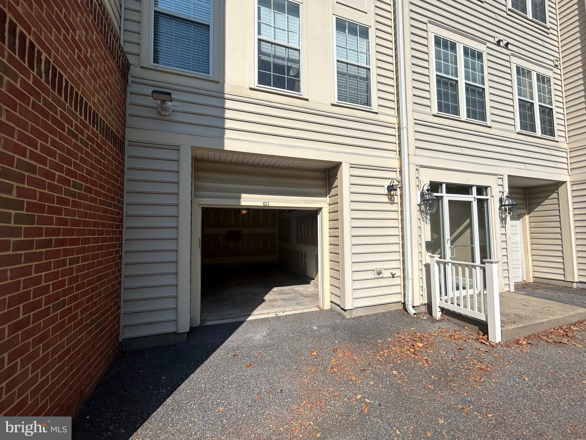 ENCLAVE AT ELLICOTT HILLS - Residential