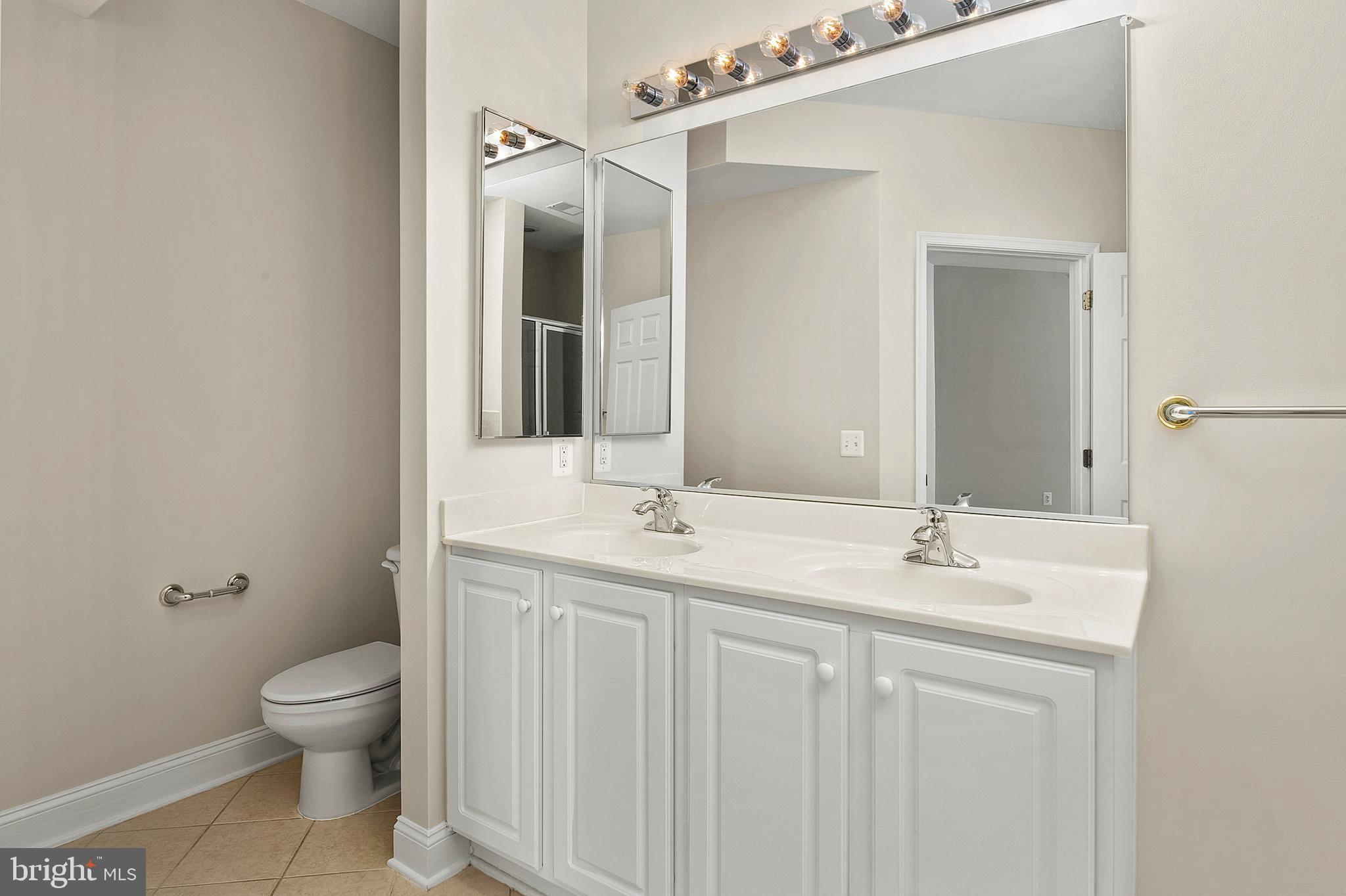 ENCLAVE AT ELLICOTT HILLS - Residential