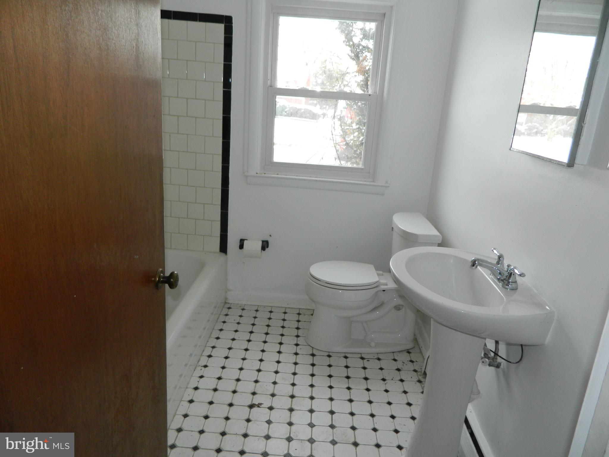 CAMPUS HILLS - Residential