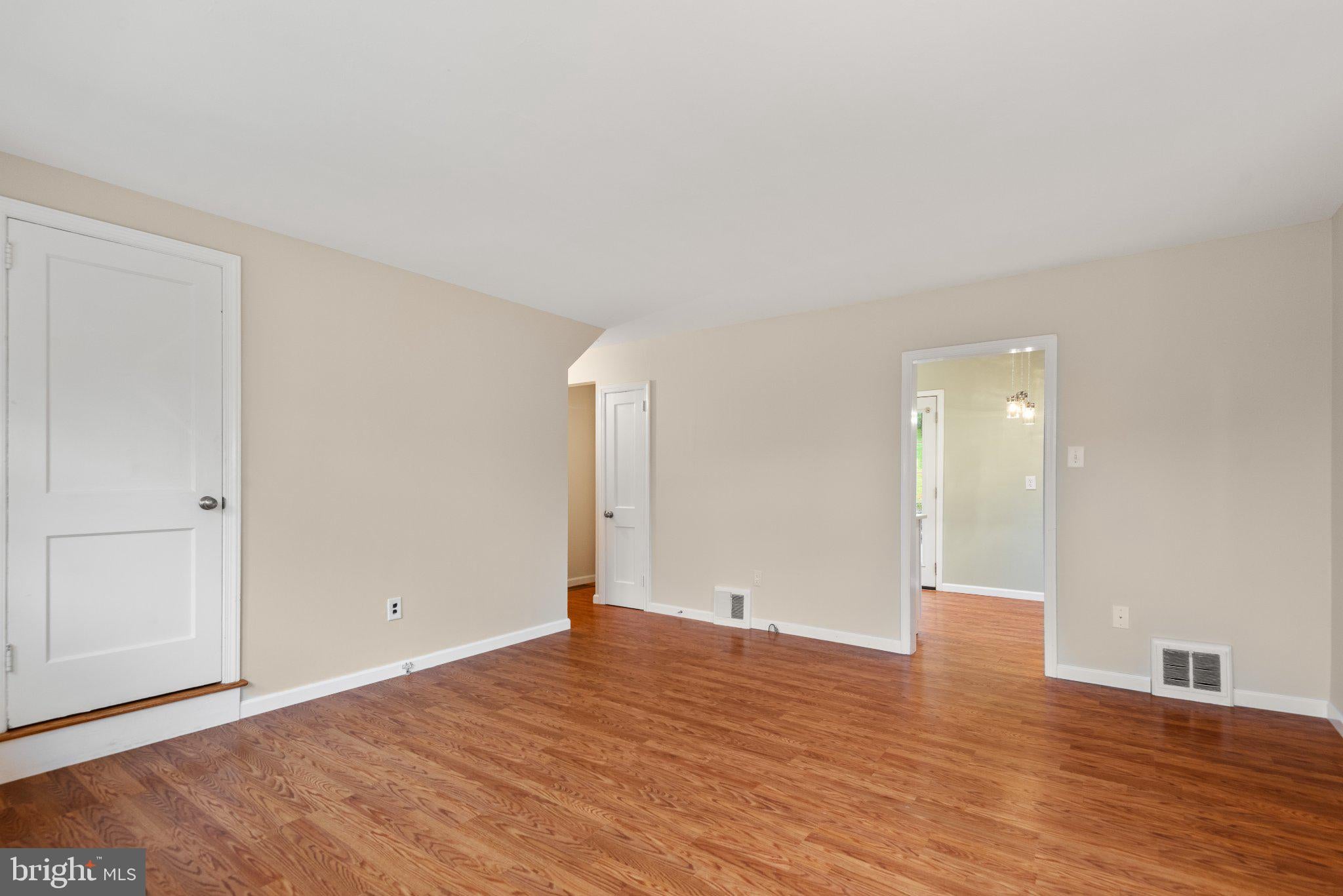 46 VILLAGE WAY