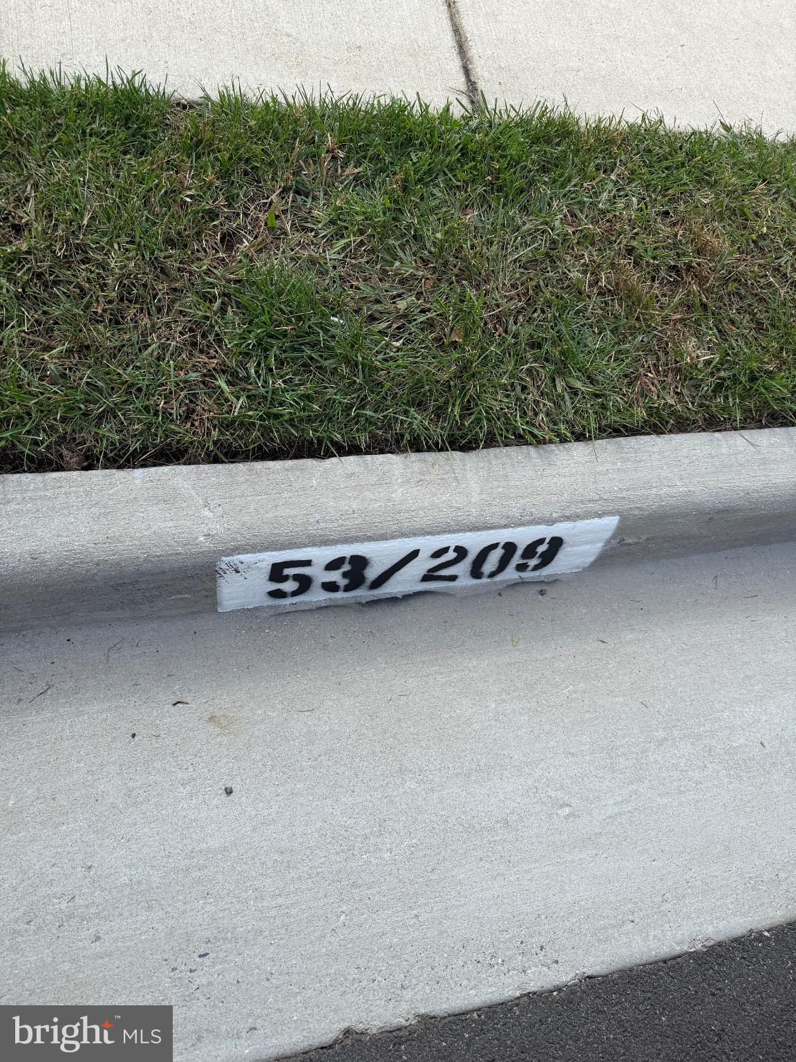 COMMONWEALTH PLACE AT WESTFIELDS - Residential