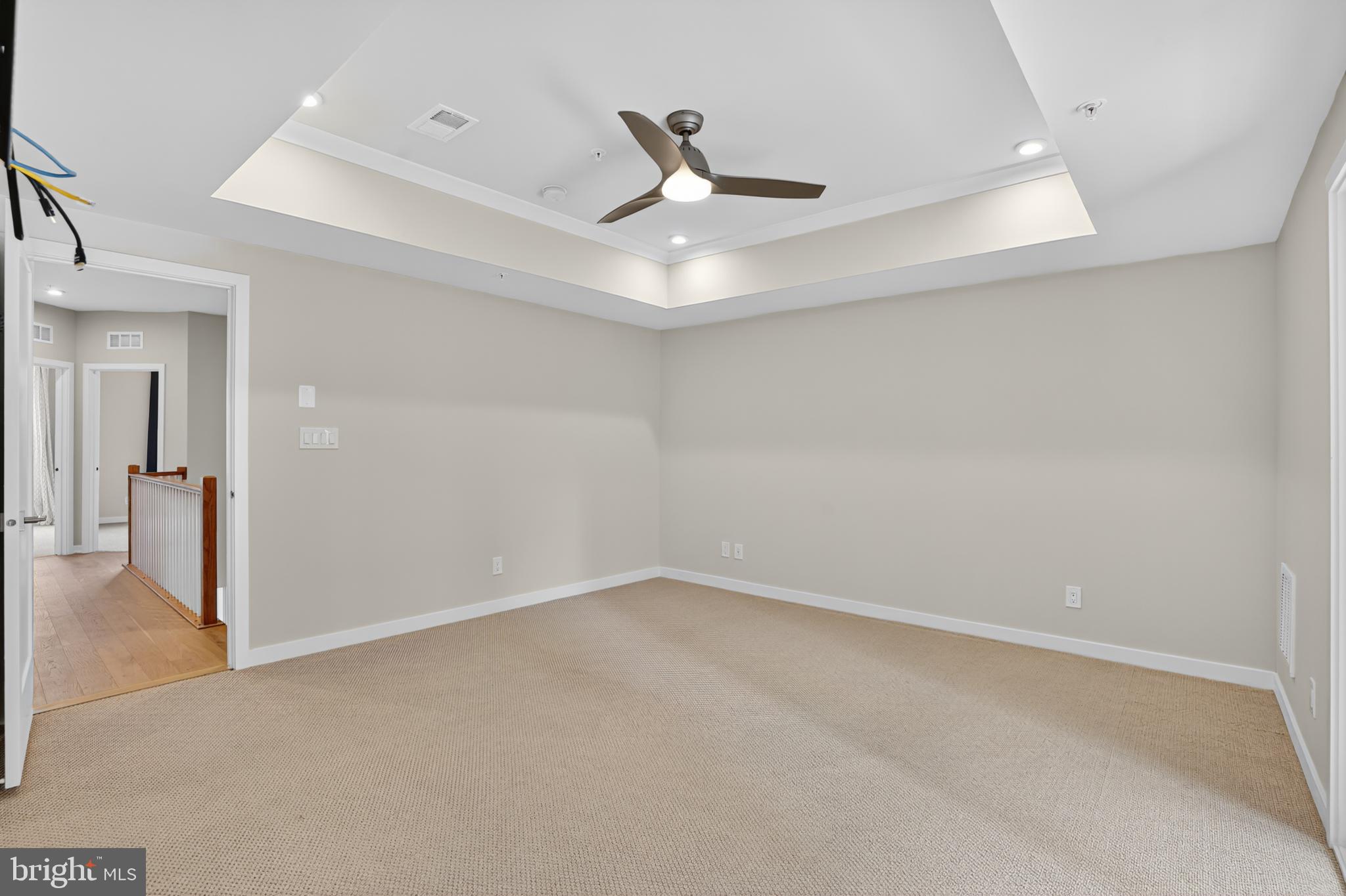 COMMONWEALTH PLACE AT WESTFIELDS - Residential