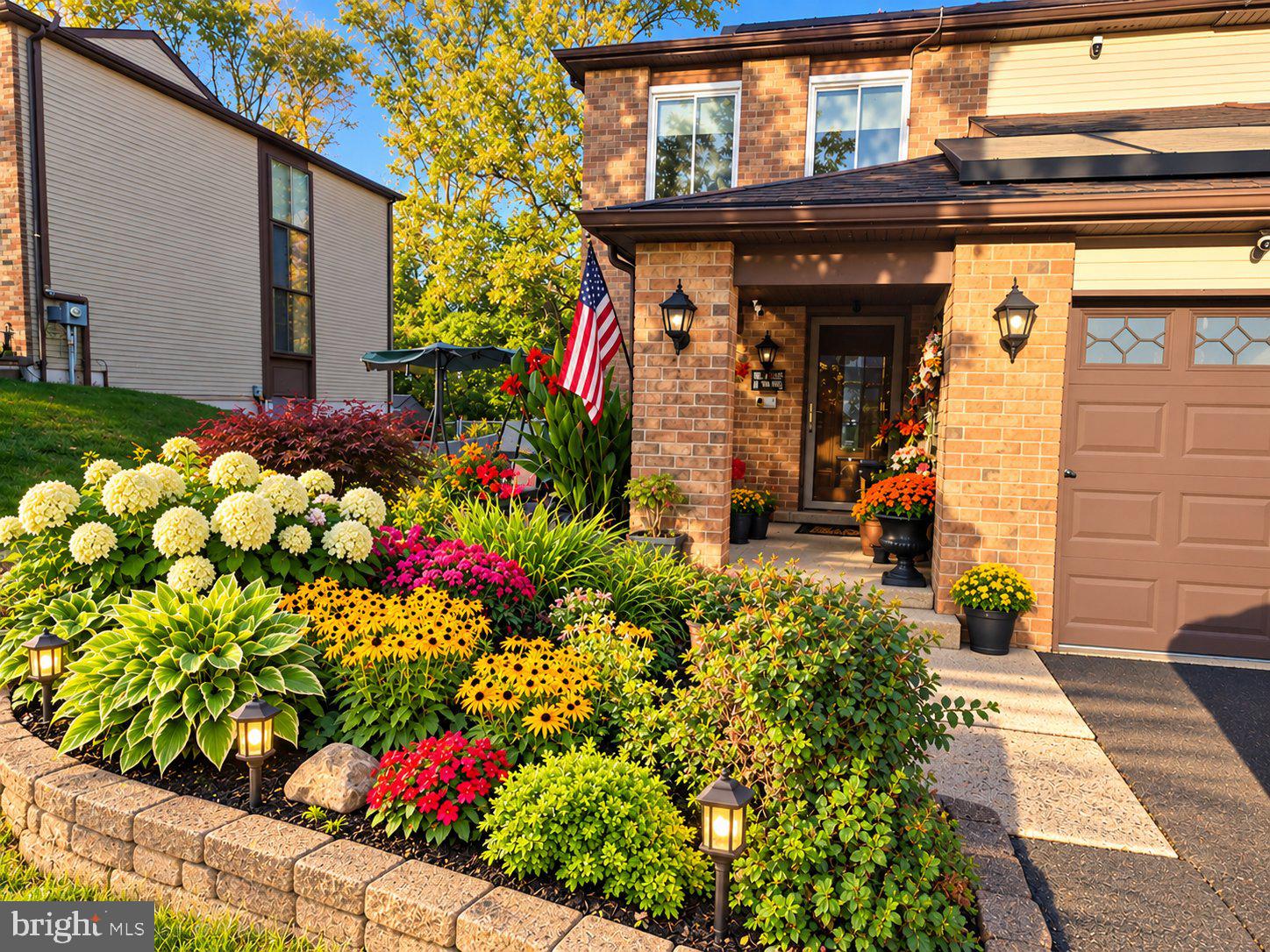 6605 SENATOR LANE