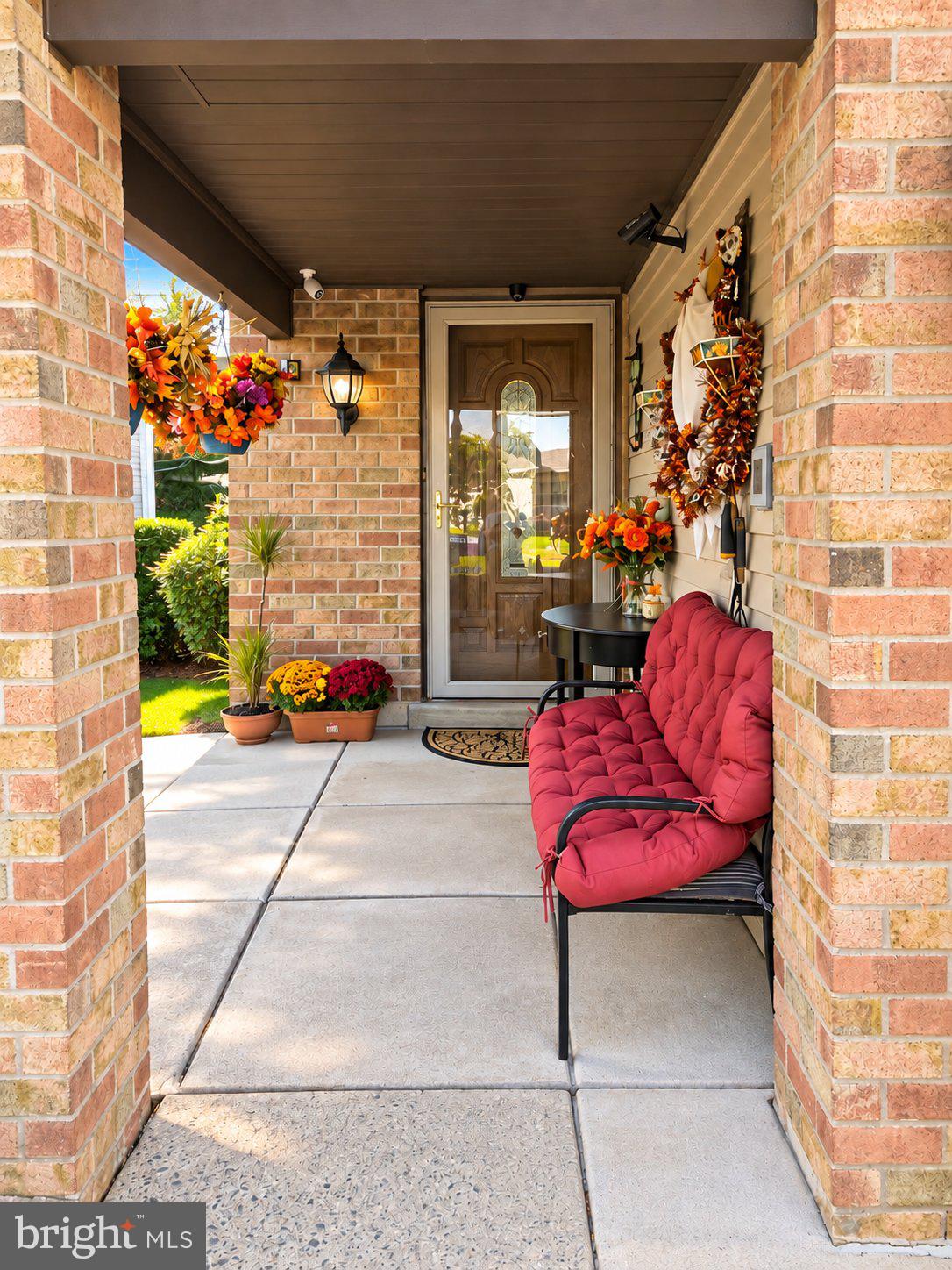 6605 SENATOR LANE