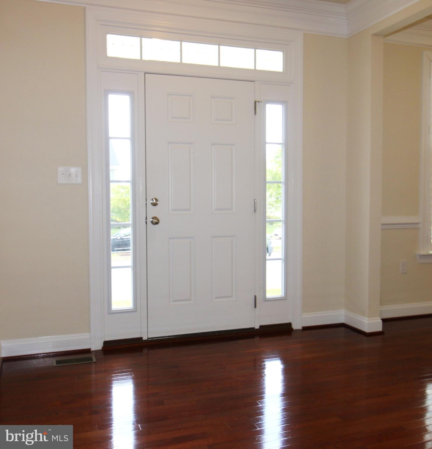 LAKELAND PLACE - Residential