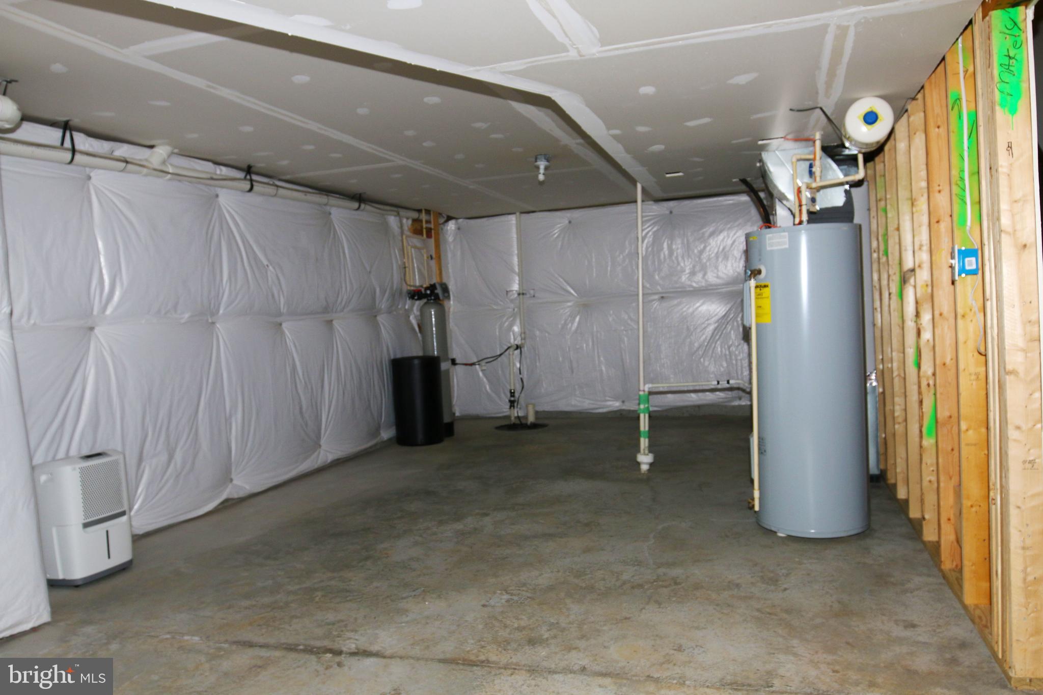 LAKELAND PLACE - Residential