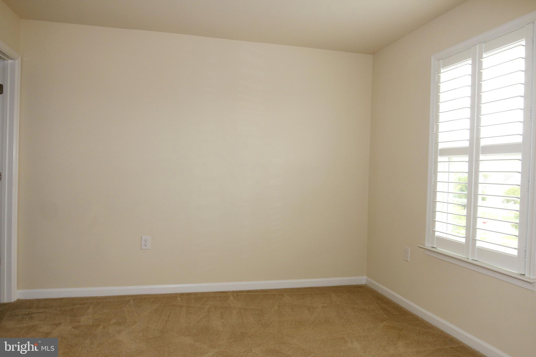 LAKELAND PLACE - Residential