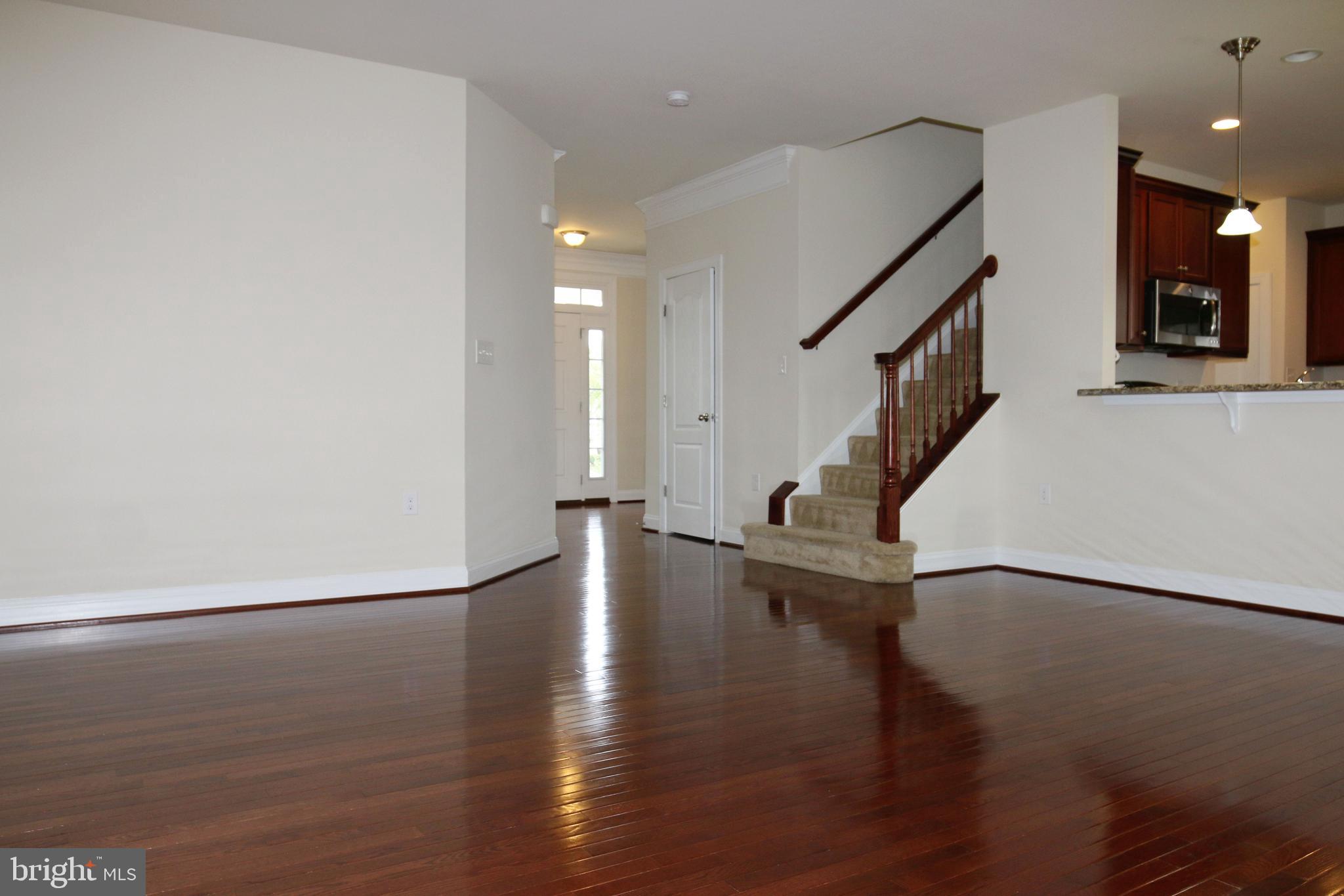 LAKELAND PLACE - Residential